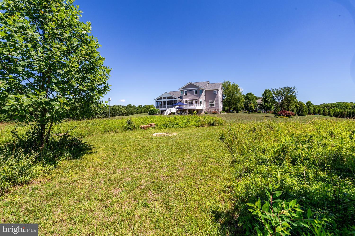CAROLINES CROSSING - Residential