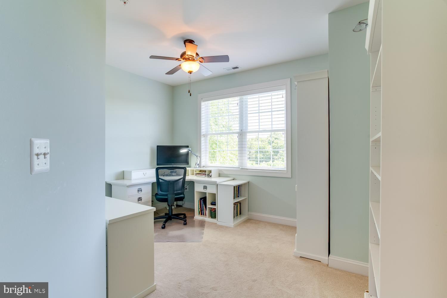 CAROLINES CROSSING - Residential