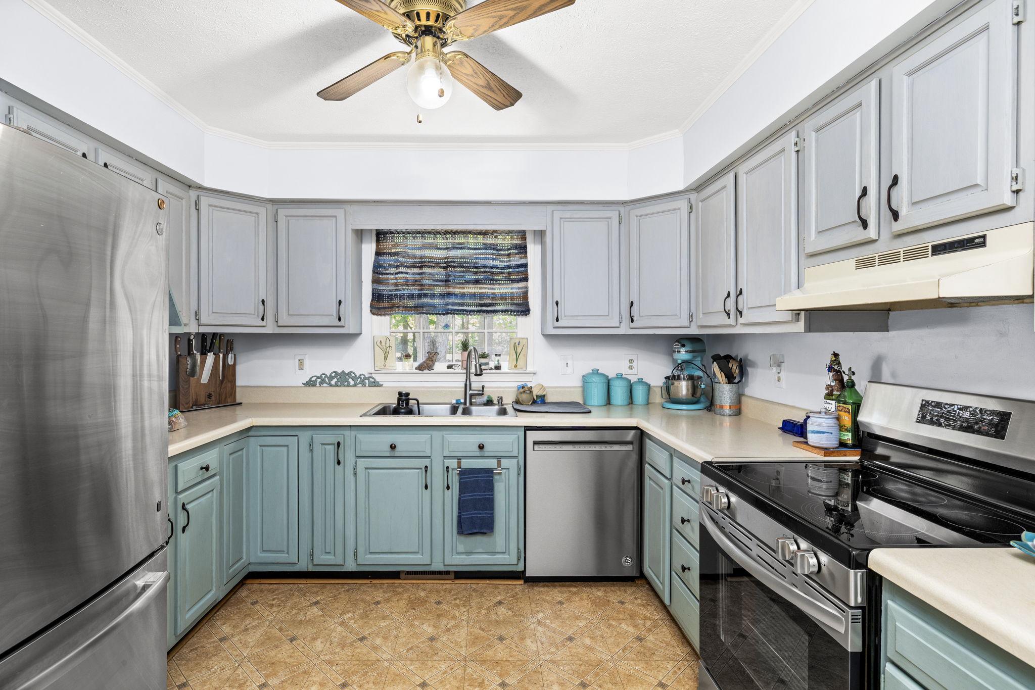 LAKE ORANGE ESTATES - Residential