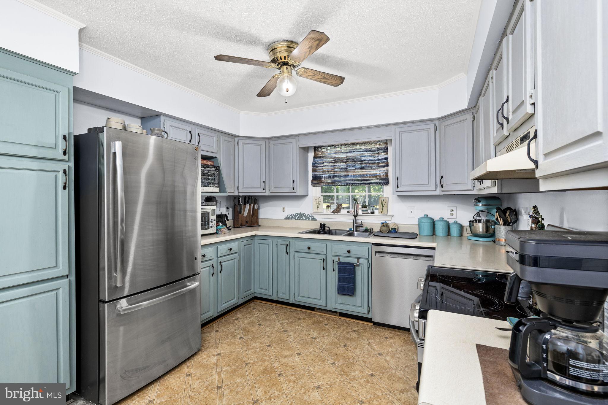 LAKE ORANGE ESTATES - Residential