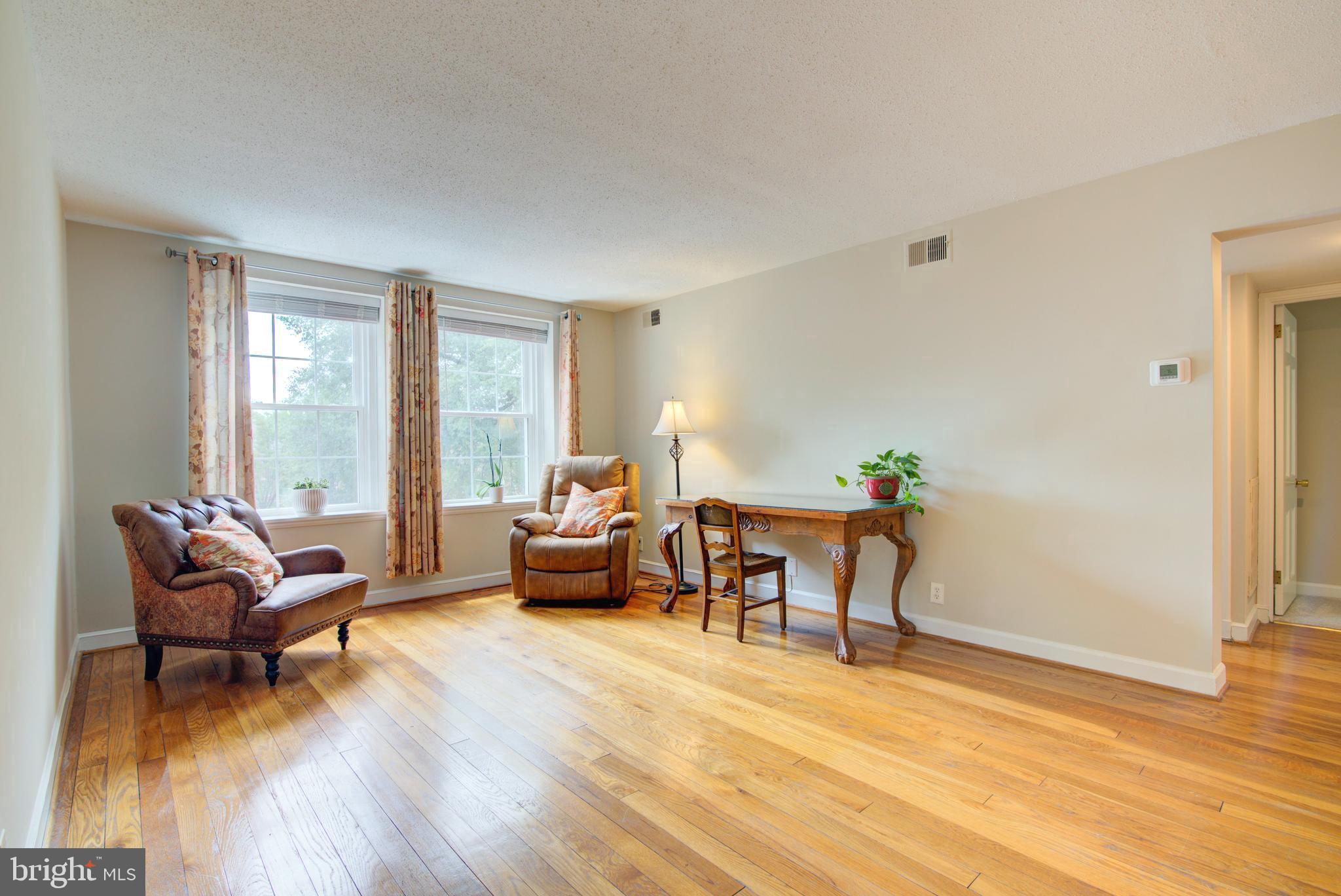 FAIRLINGTON - Residential