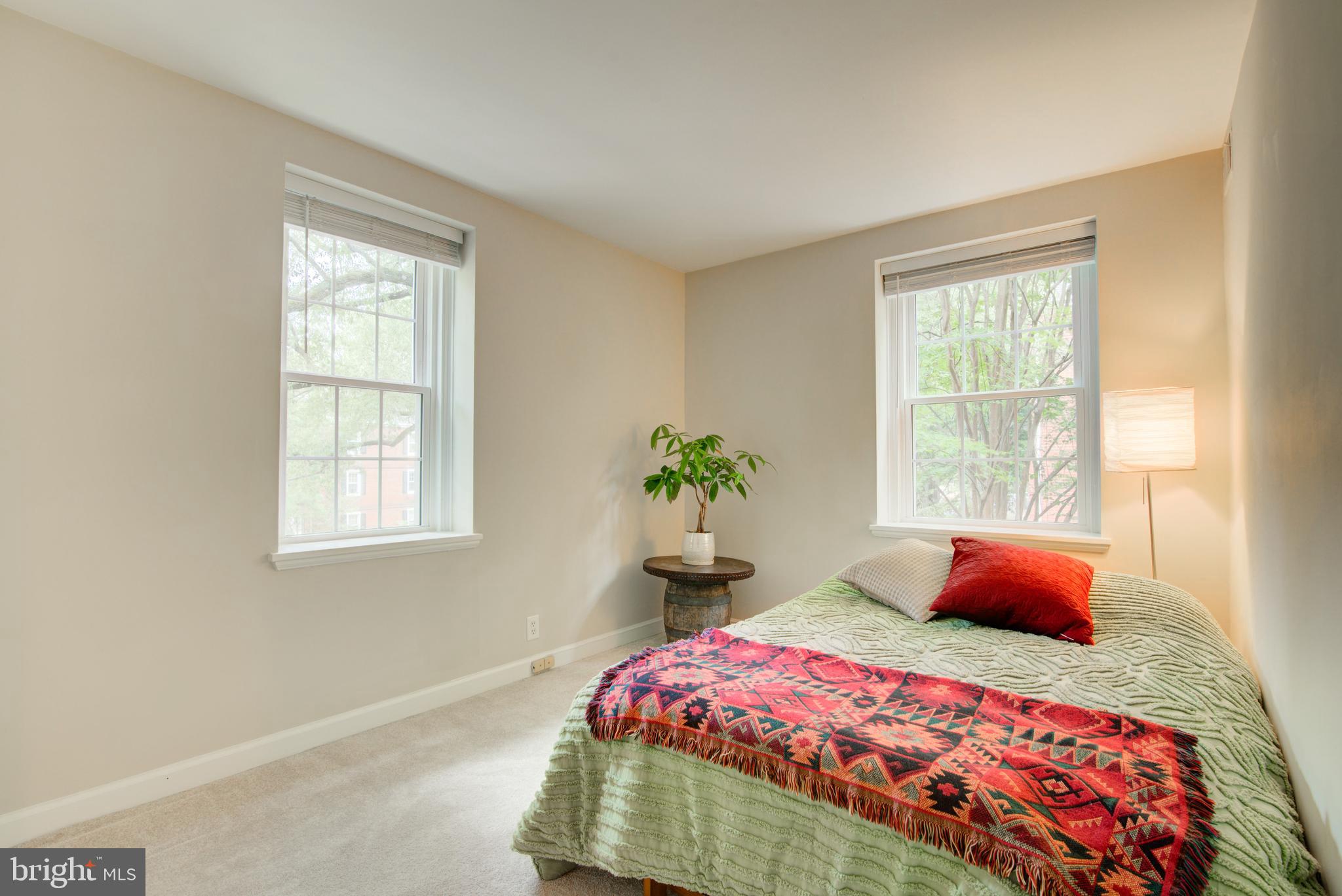 FAIRLINGTON - Residential
