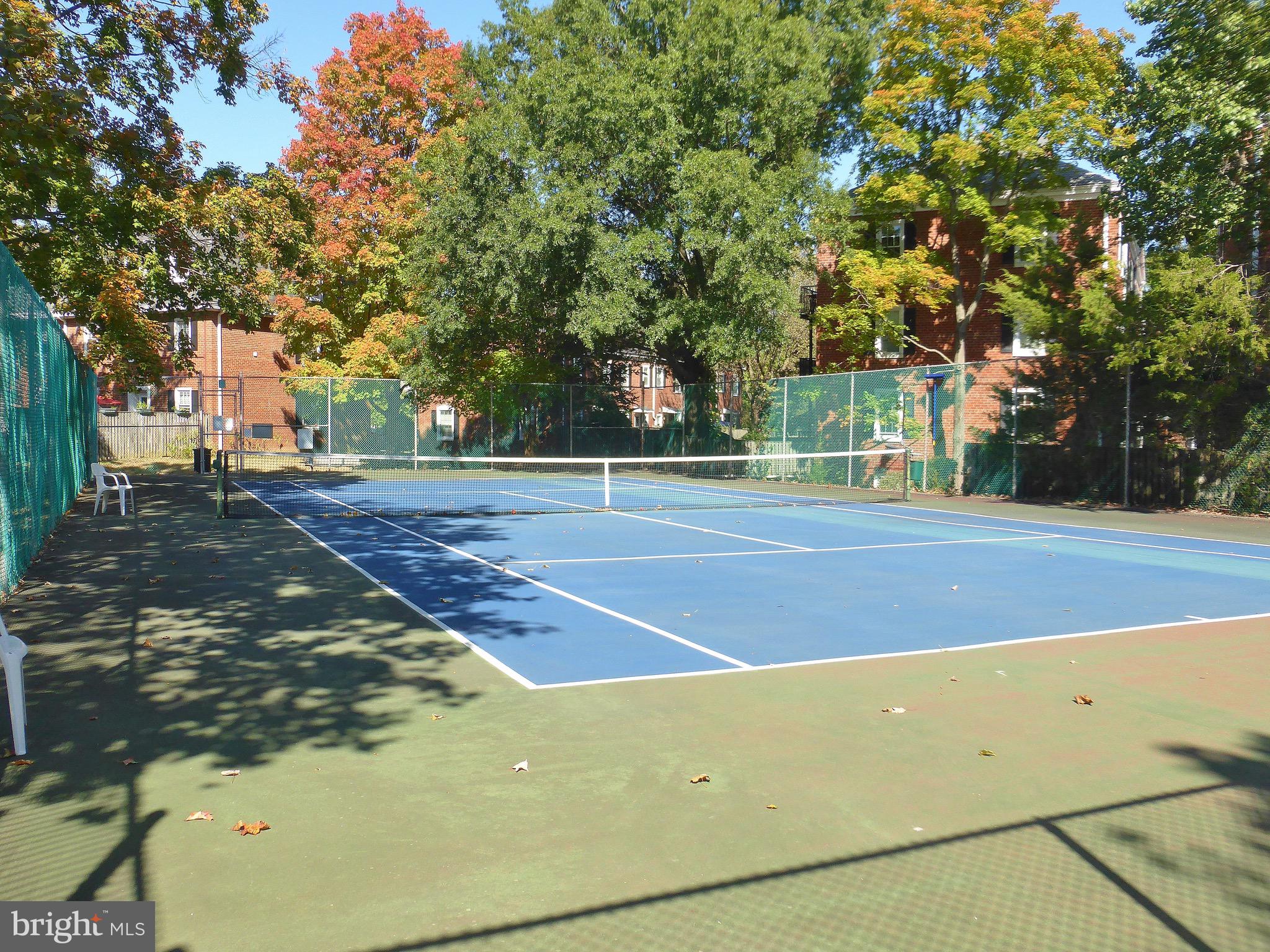 FAIRLINGTON - Residential