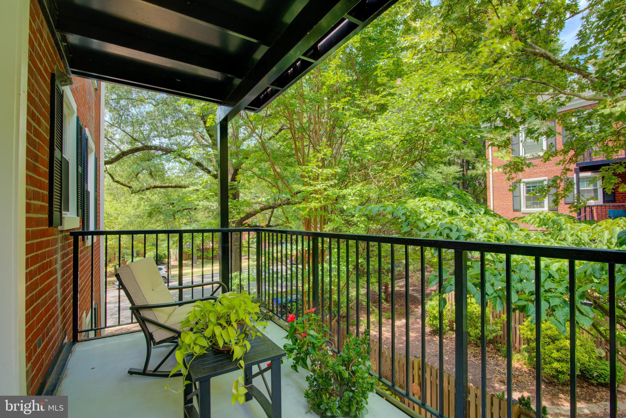 FAIRLINGTON - Residential