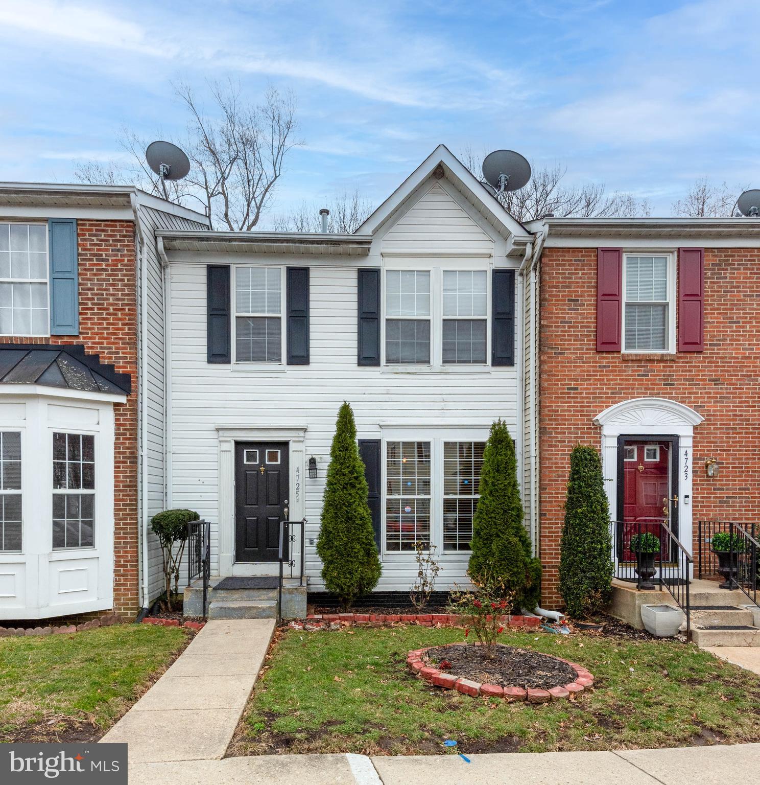 List price is Opening Bid at the Online auction to be conducted on Auctioneers website.
- Auction  ends Monday, March 31, 2025 at 11:00 AM. Townhome in the "Coral Hills" Community of Capitol Heights Property is improved by 1,280± sqft. of above grade living space including 4 bedrooms and 2 full and 2 half bathrooms. The main level of the home includes a living room, dining room, eat in kitchen with access to a deck and half bathroom. The upper level has a primary bedroom with a full bathroom, 2 bedrooms and 1 full bathroom. The lower level is finished with a bedroom, family room area, half bathroom, utilities & storage area. Features Include: Wood Type Floors, Carpet & Tile throughout, home, Washer & Dryer on lower level and a deck in the rear of home.