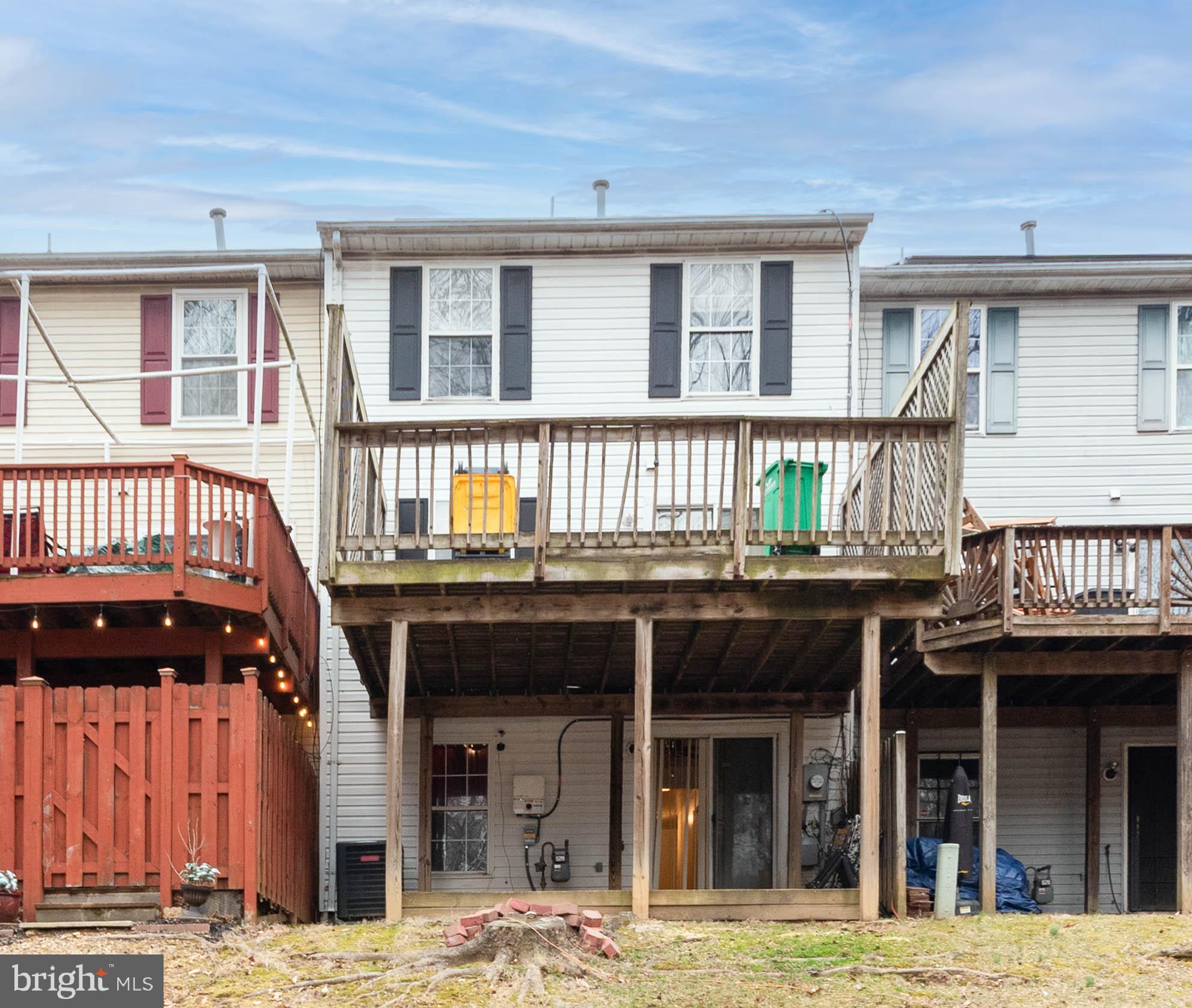 PENNSYLVANIA OAKS - Residential