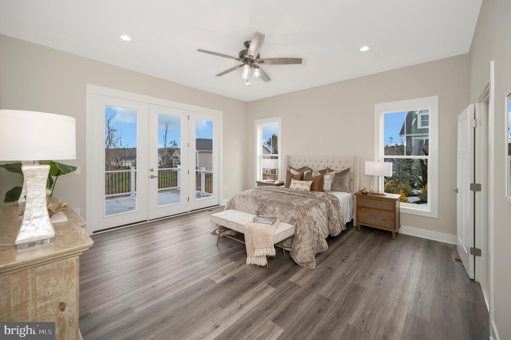 SUNSET COVE - Residential