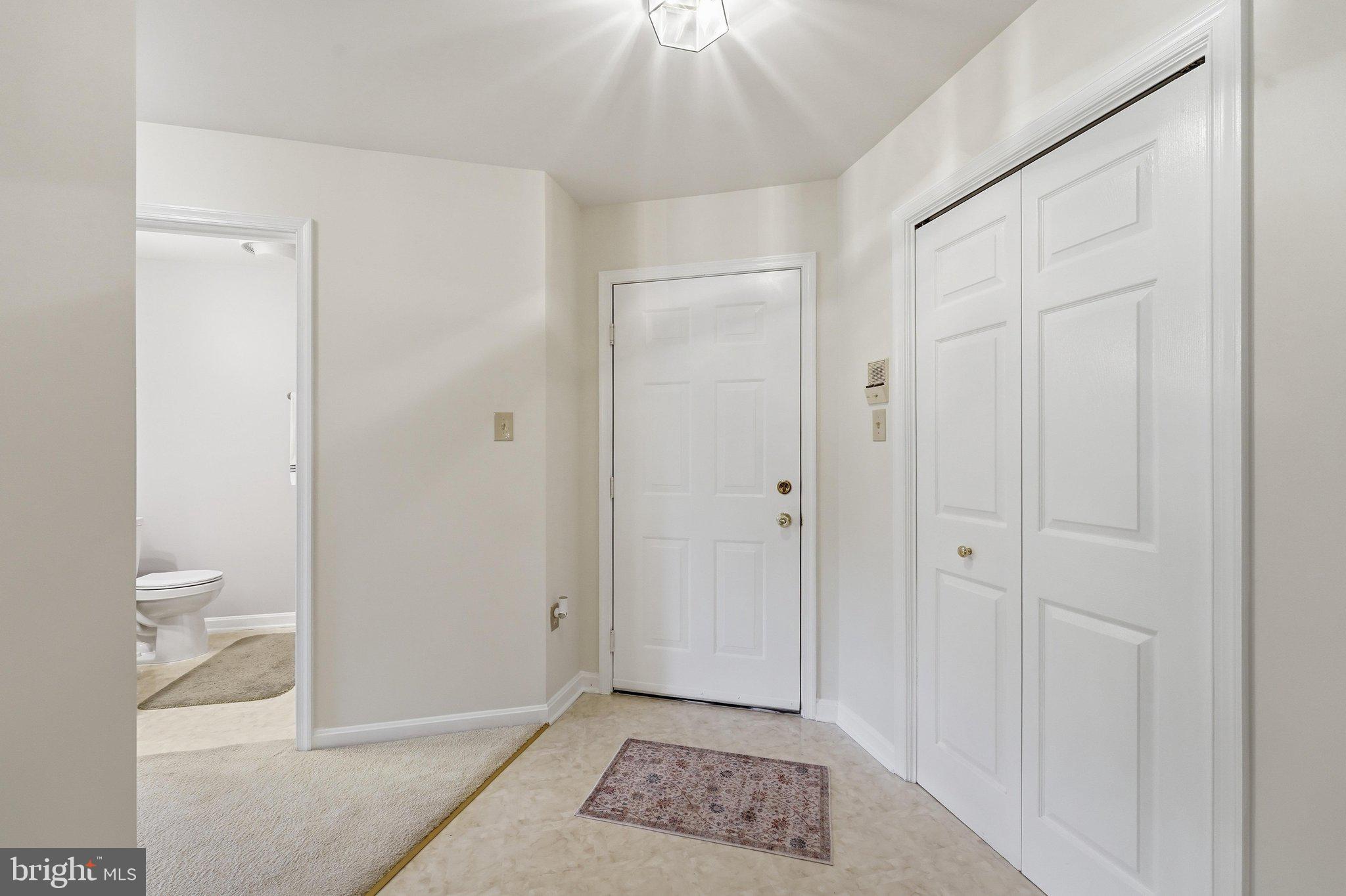 LAKETREE - Residential