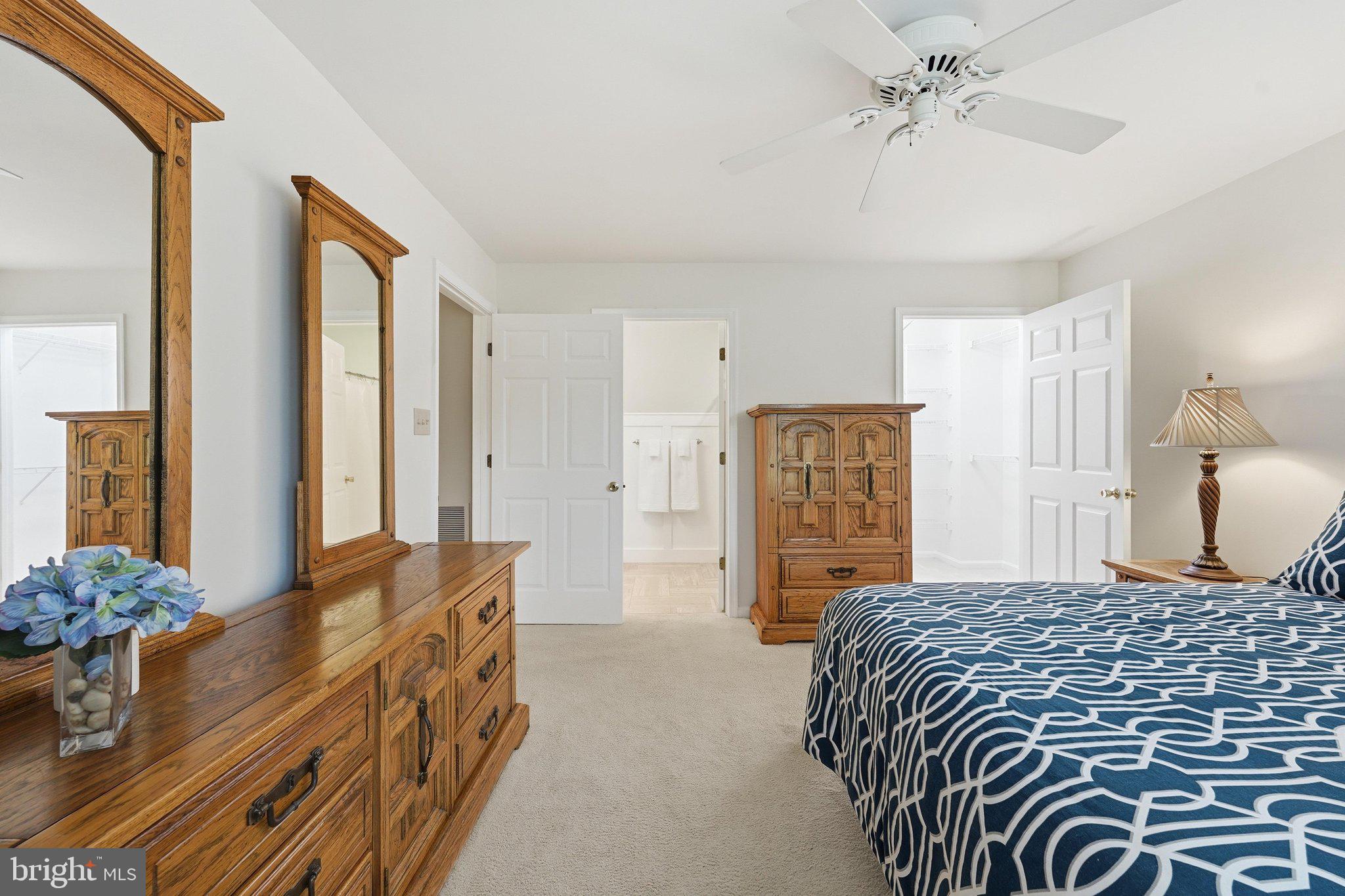 LAKETREE - Residential