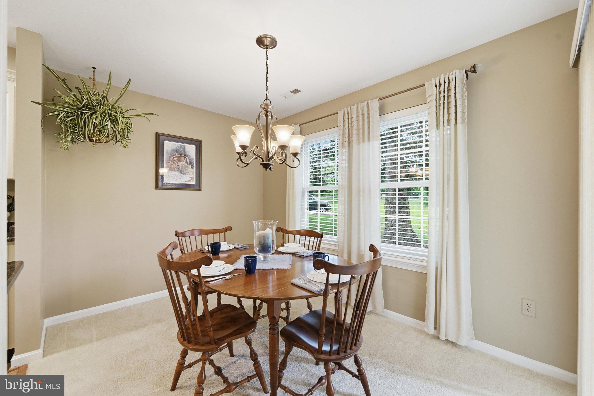 LAKETREE - Residential