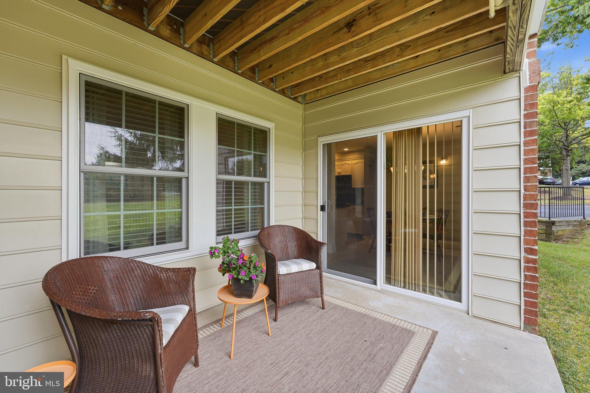 LAKETREE - Residential