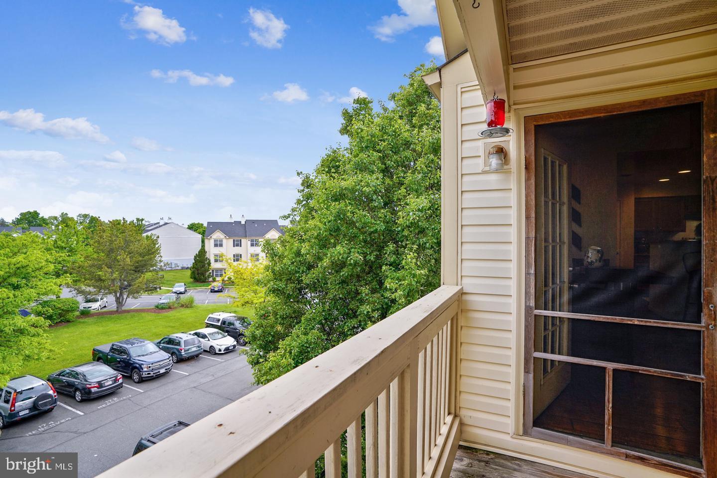 STRATFORD CONDOS - Residential
