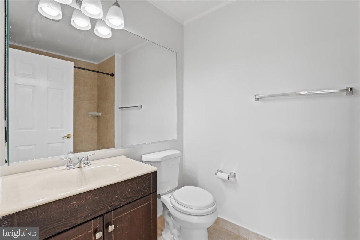 STRATFORD CONDOS - Residential