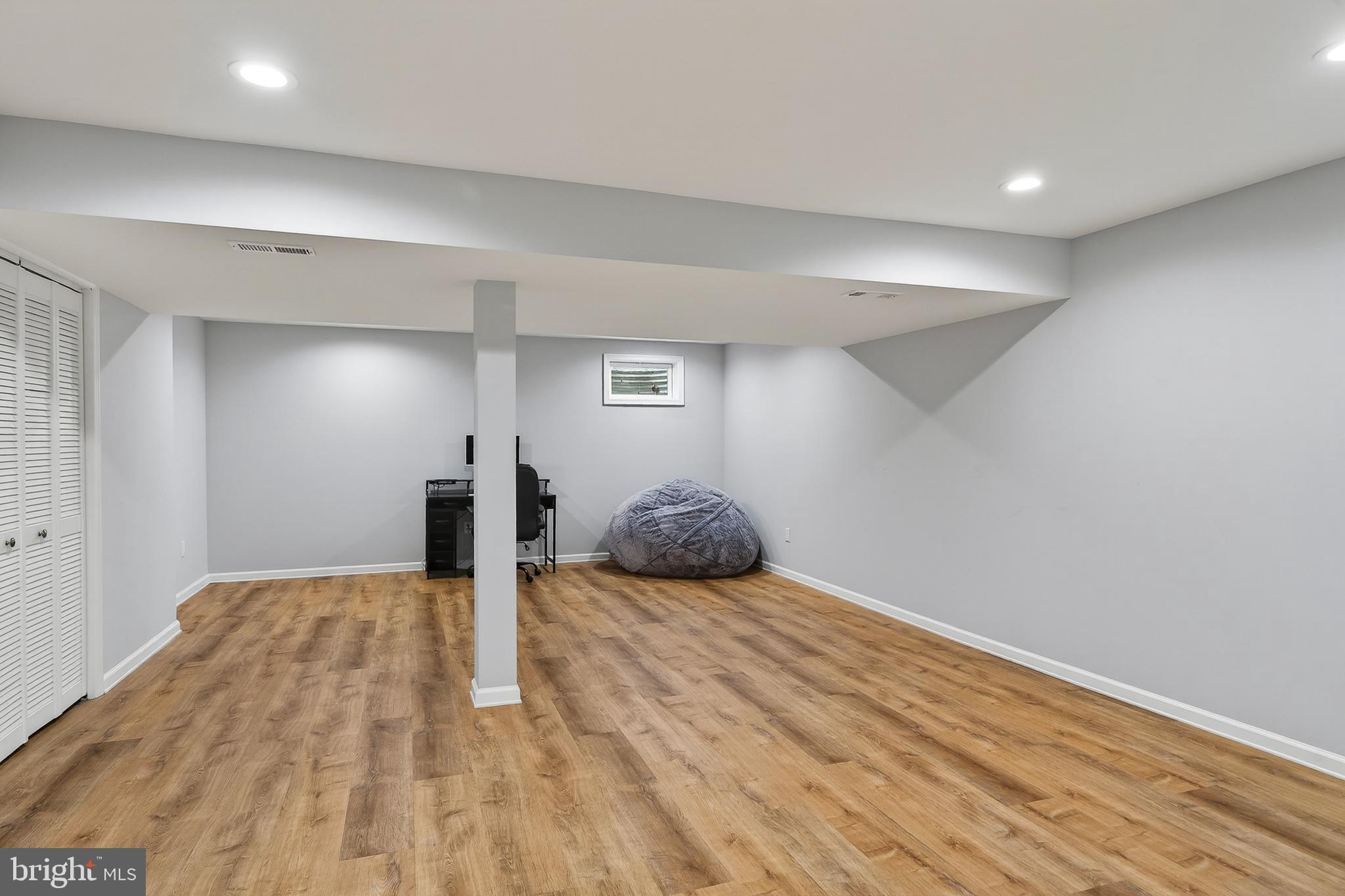BALLINAHINCH - Residential