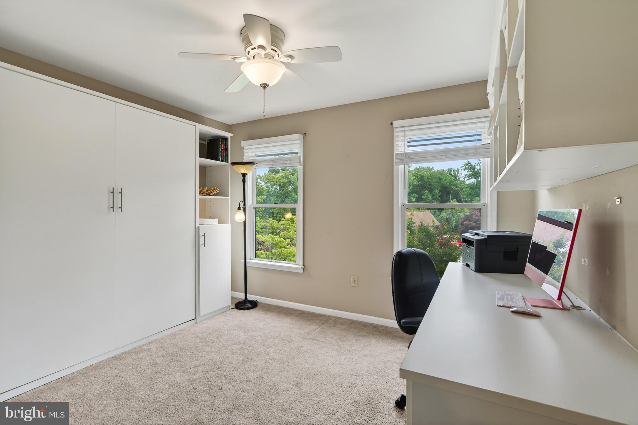 BALLINAHINCH - Residential