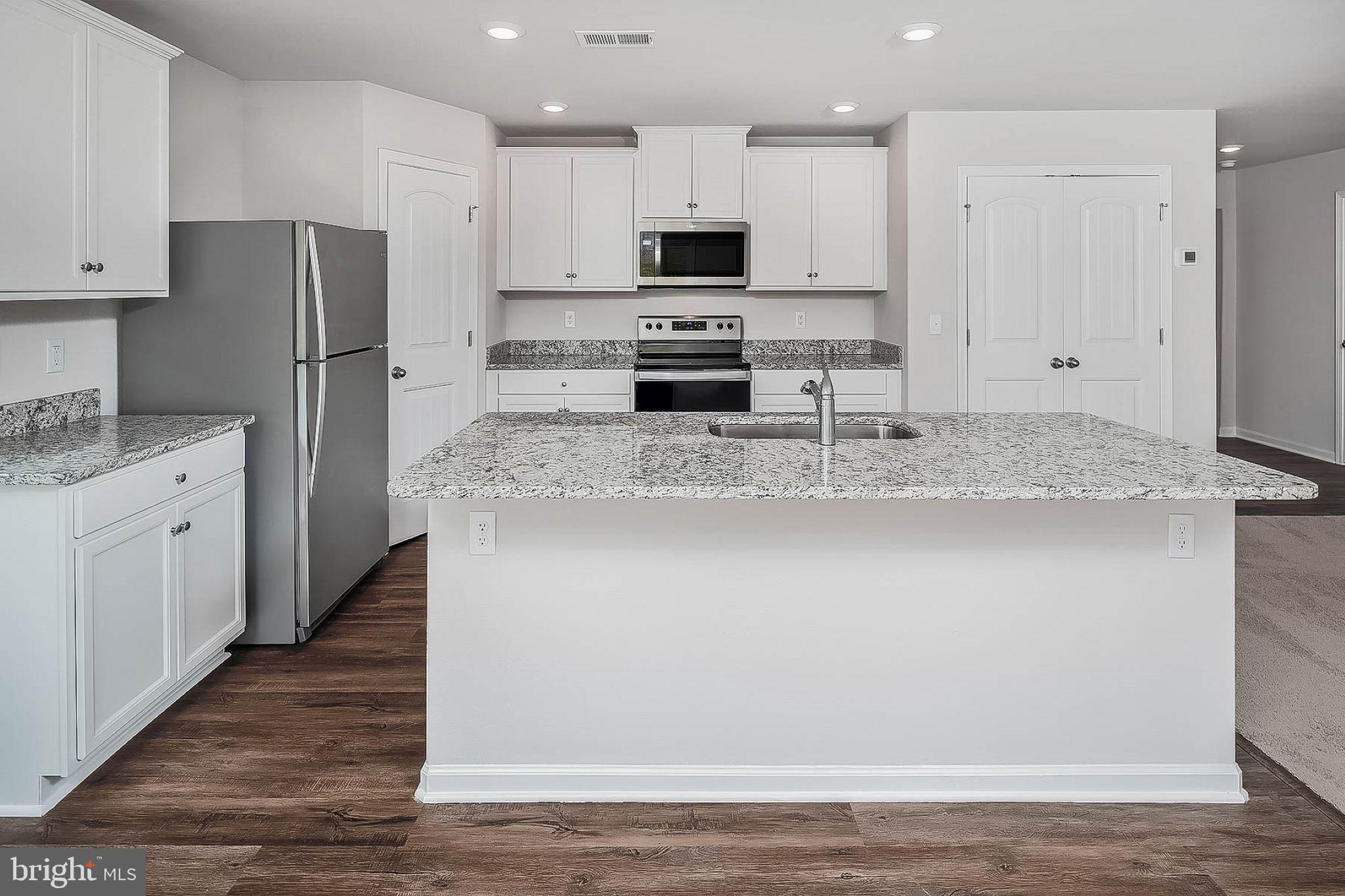 BROOKWOOD - Residential