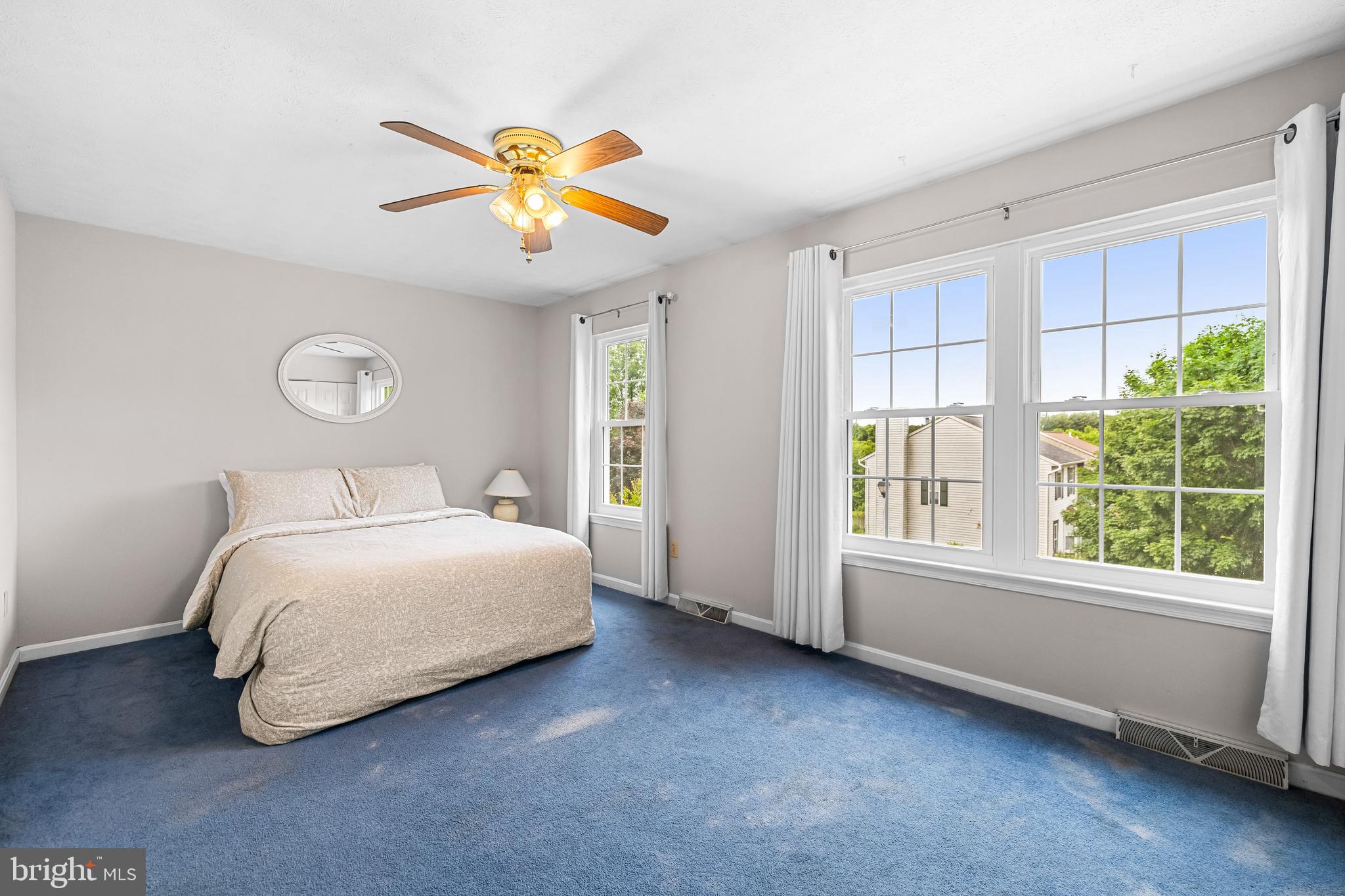 ROBERTS FIELD - Residential