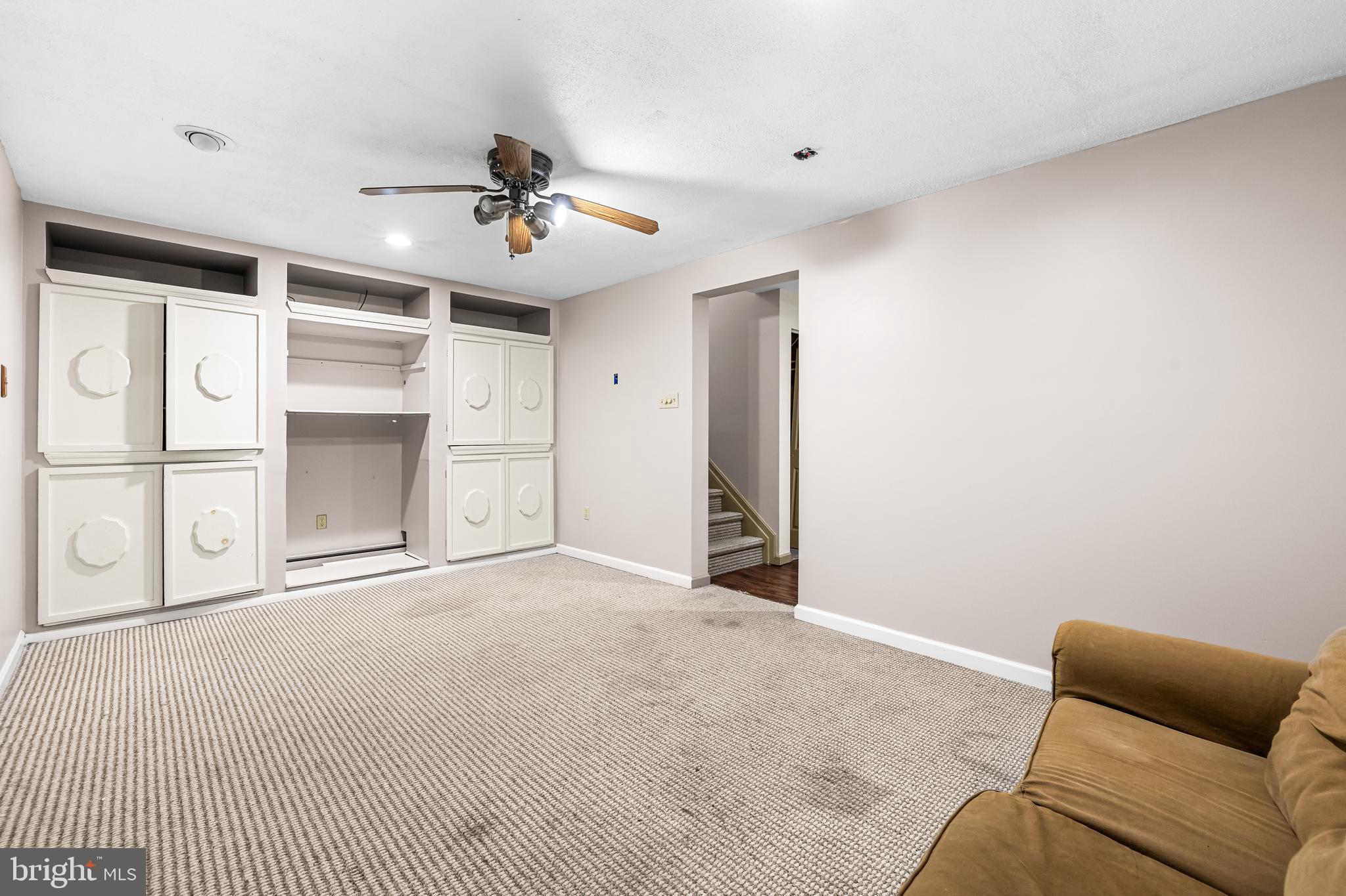 ROBERTS FIELD - Residential