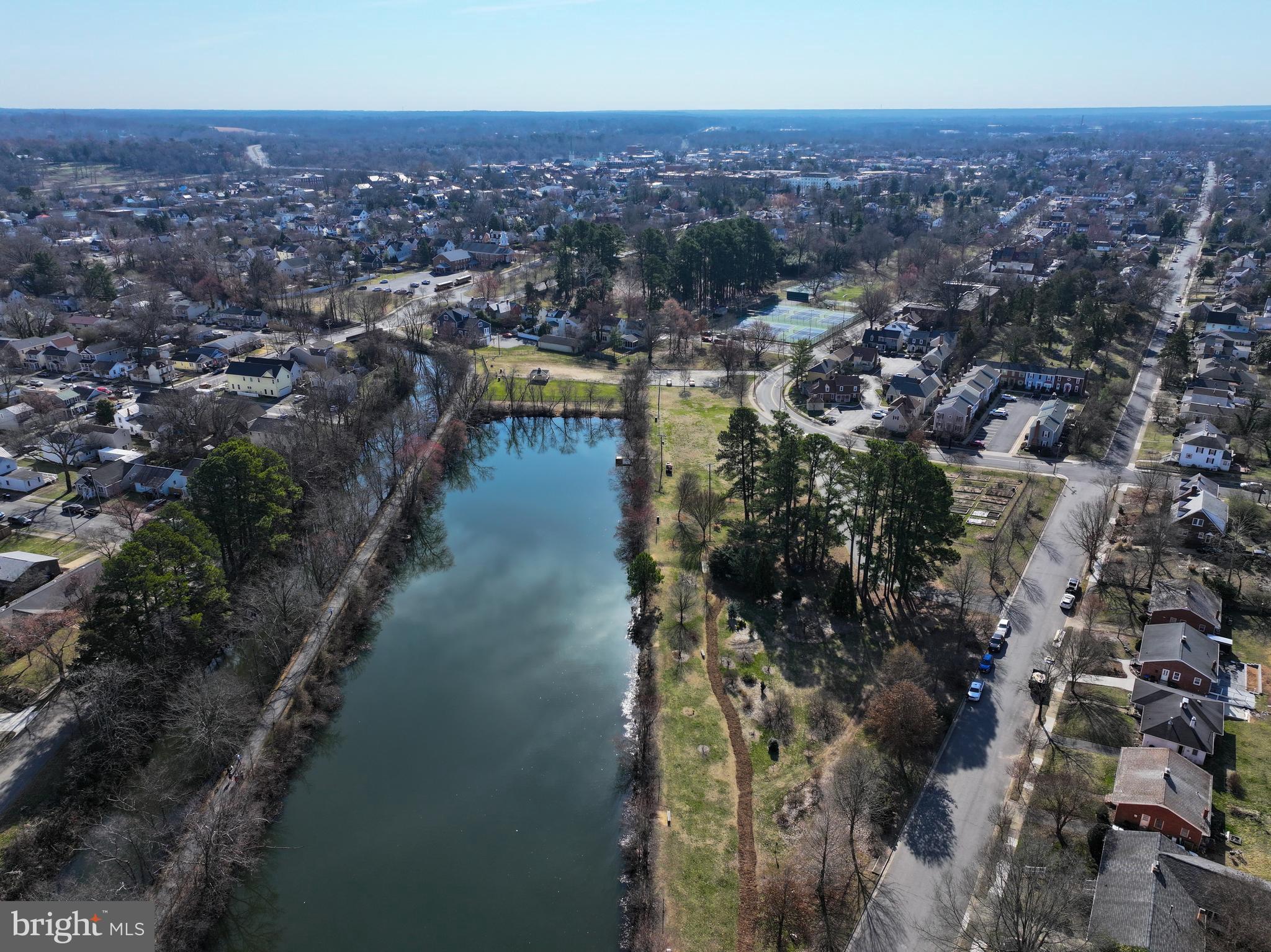 DOWNTOWN FREDERICKSBURG - Residential