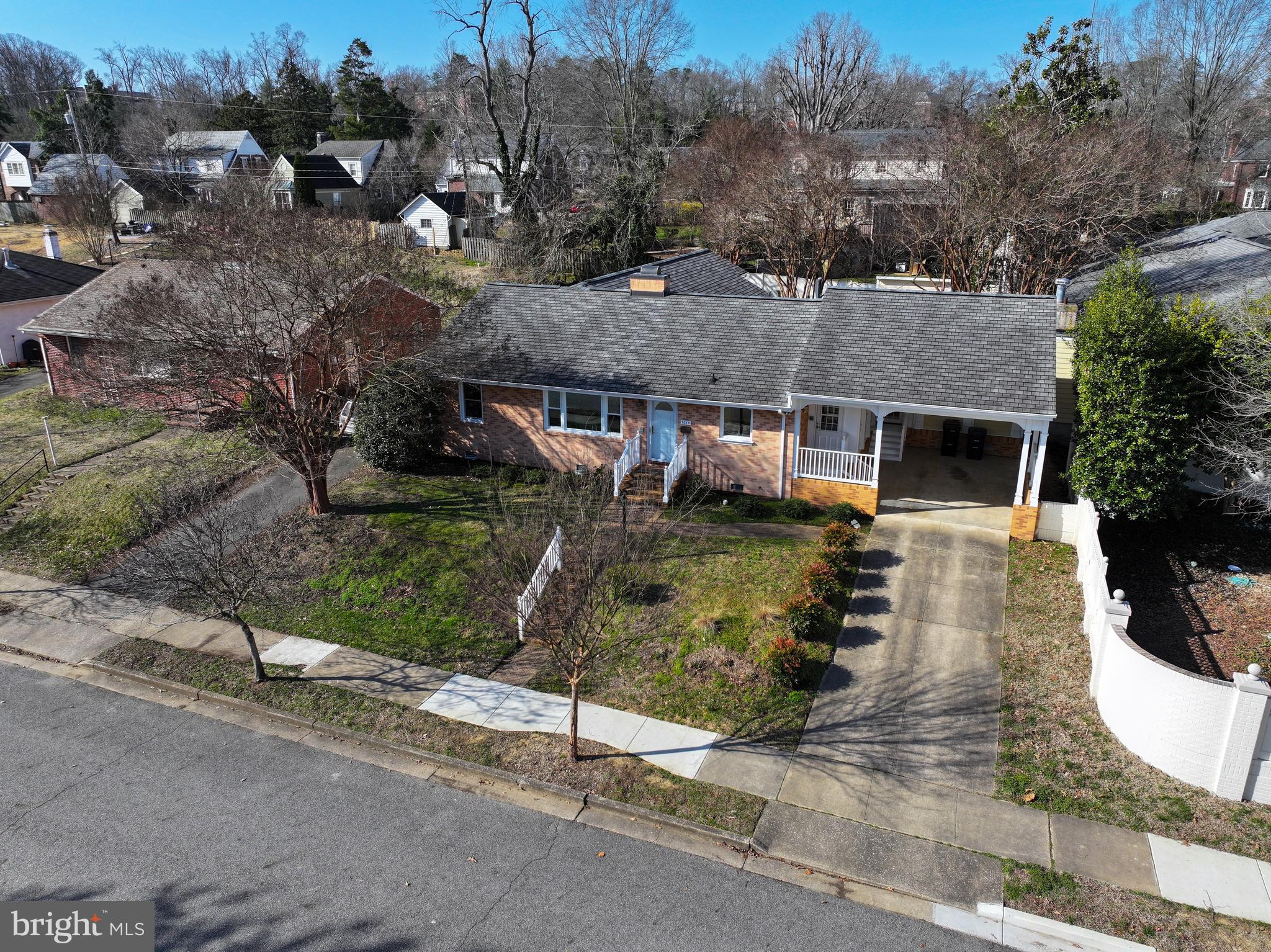 DOWNTOWN FREDERICKSBURG - Residential