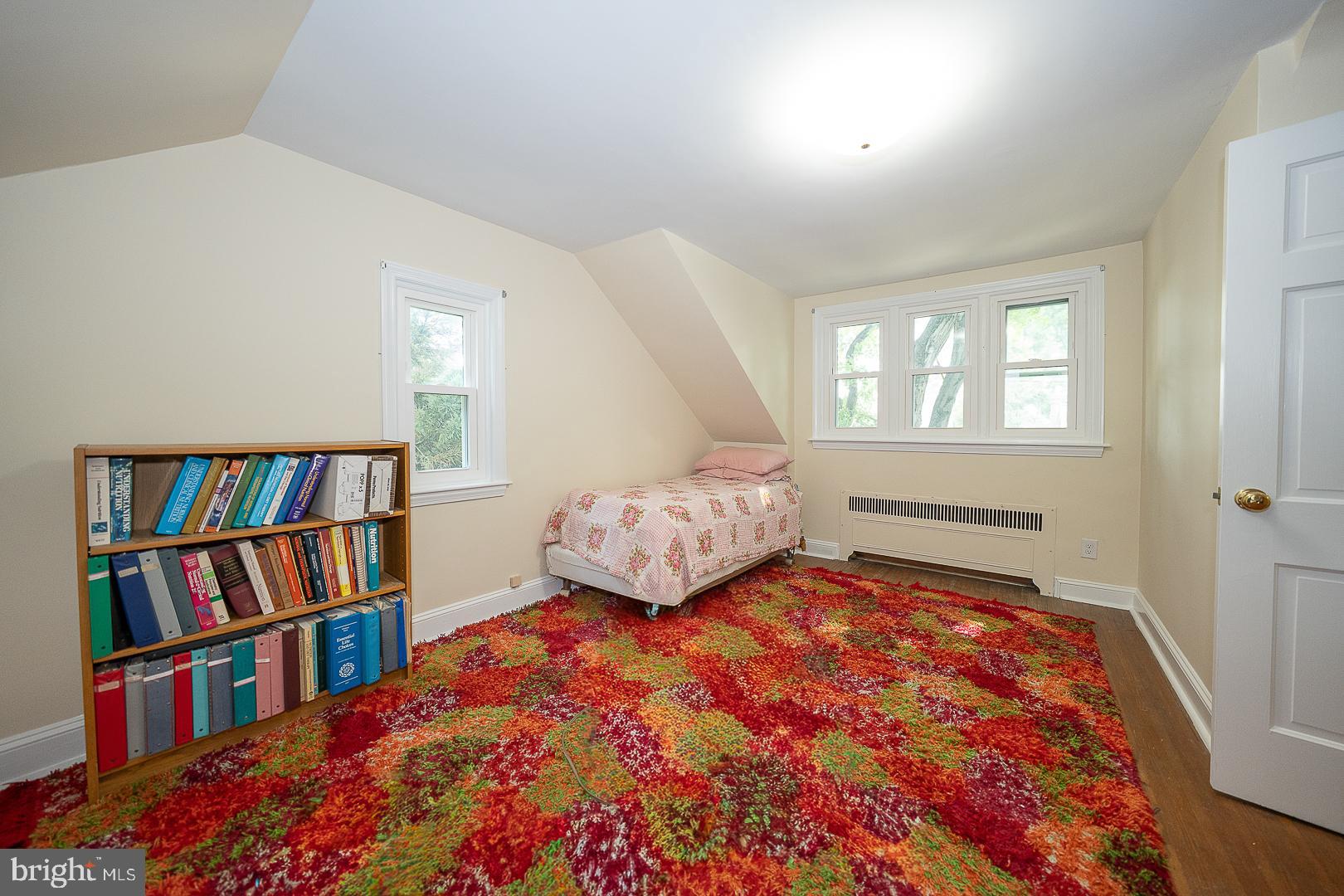 PENN WYNNE - Residential