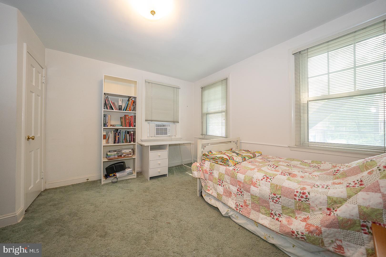 PENN WYNNE - Residential