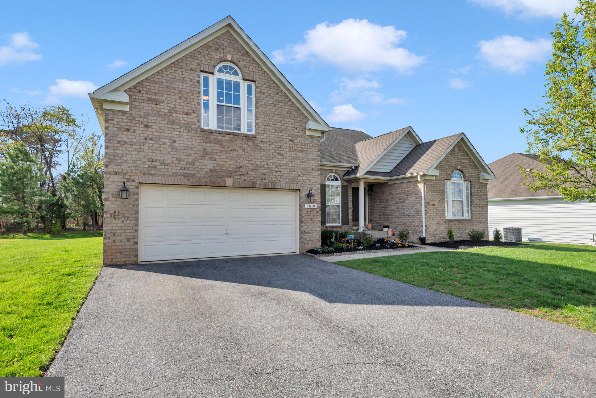 SEVERN CREST - Residential