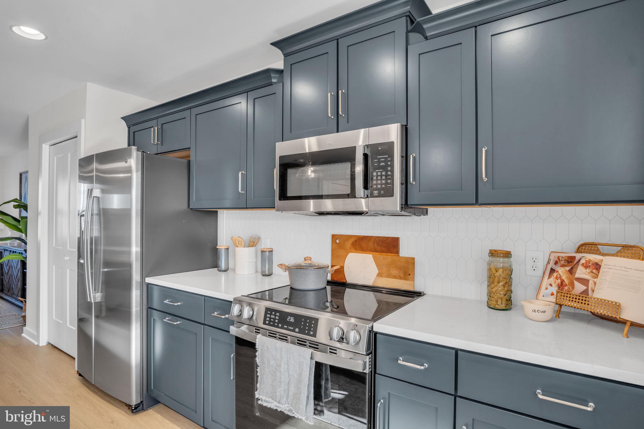 HAYS LANDING - Residential