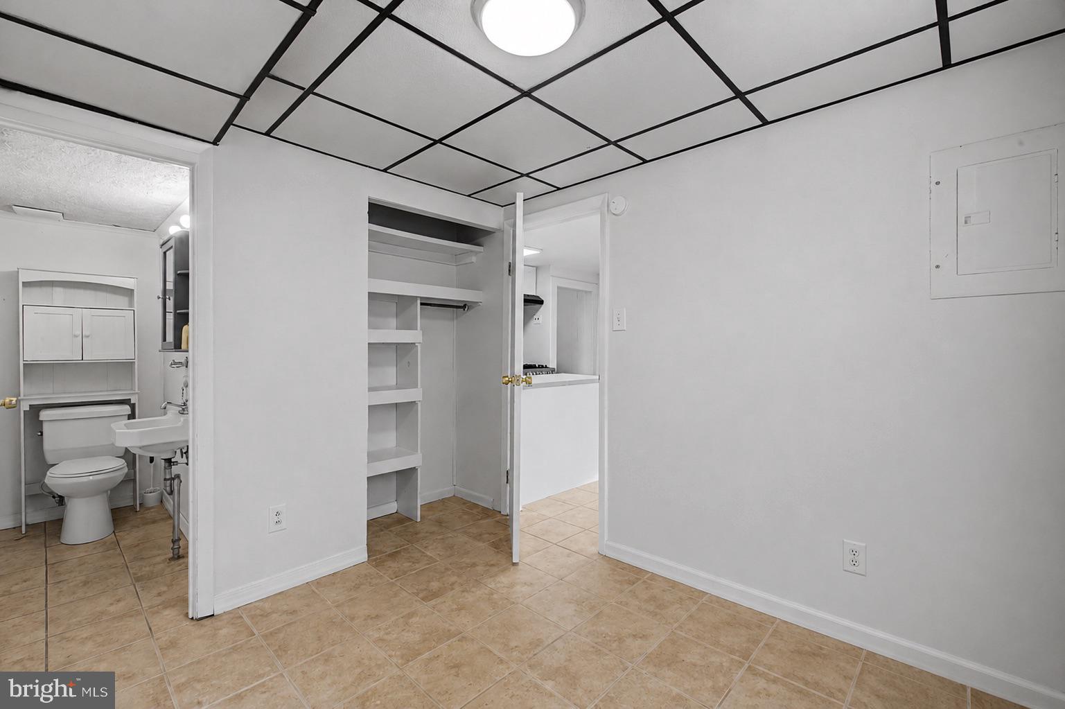 MARSHALL TERRACE - Residential