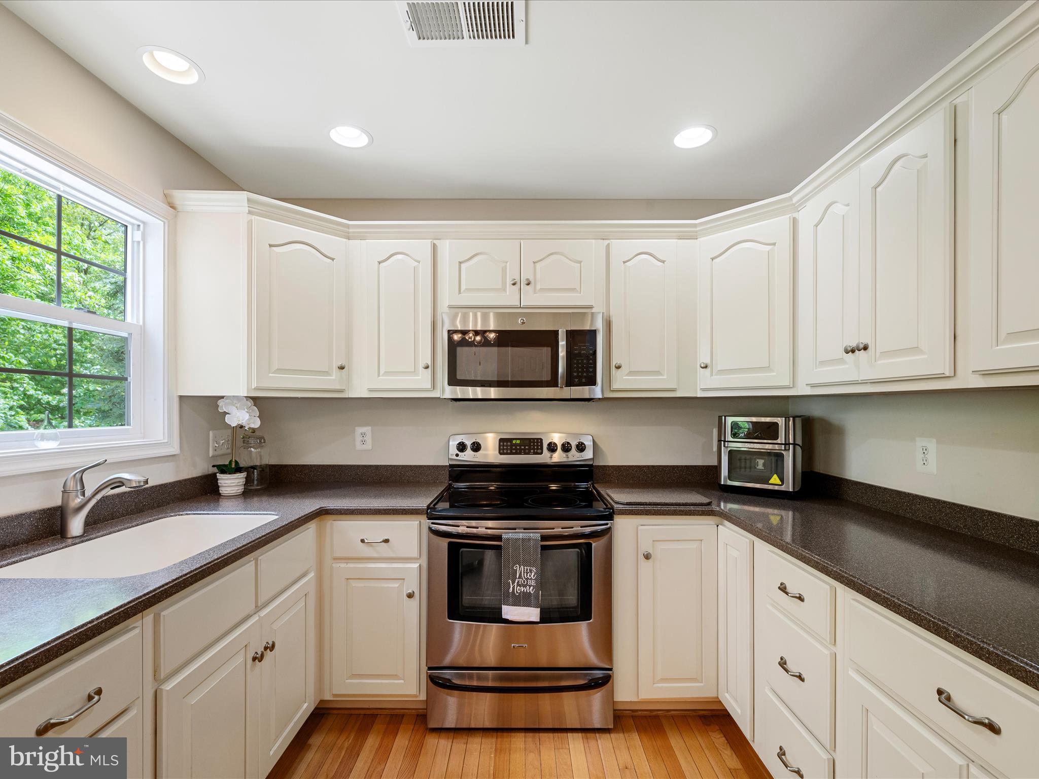 LAKE HOLIDAY ESTATES - Residential