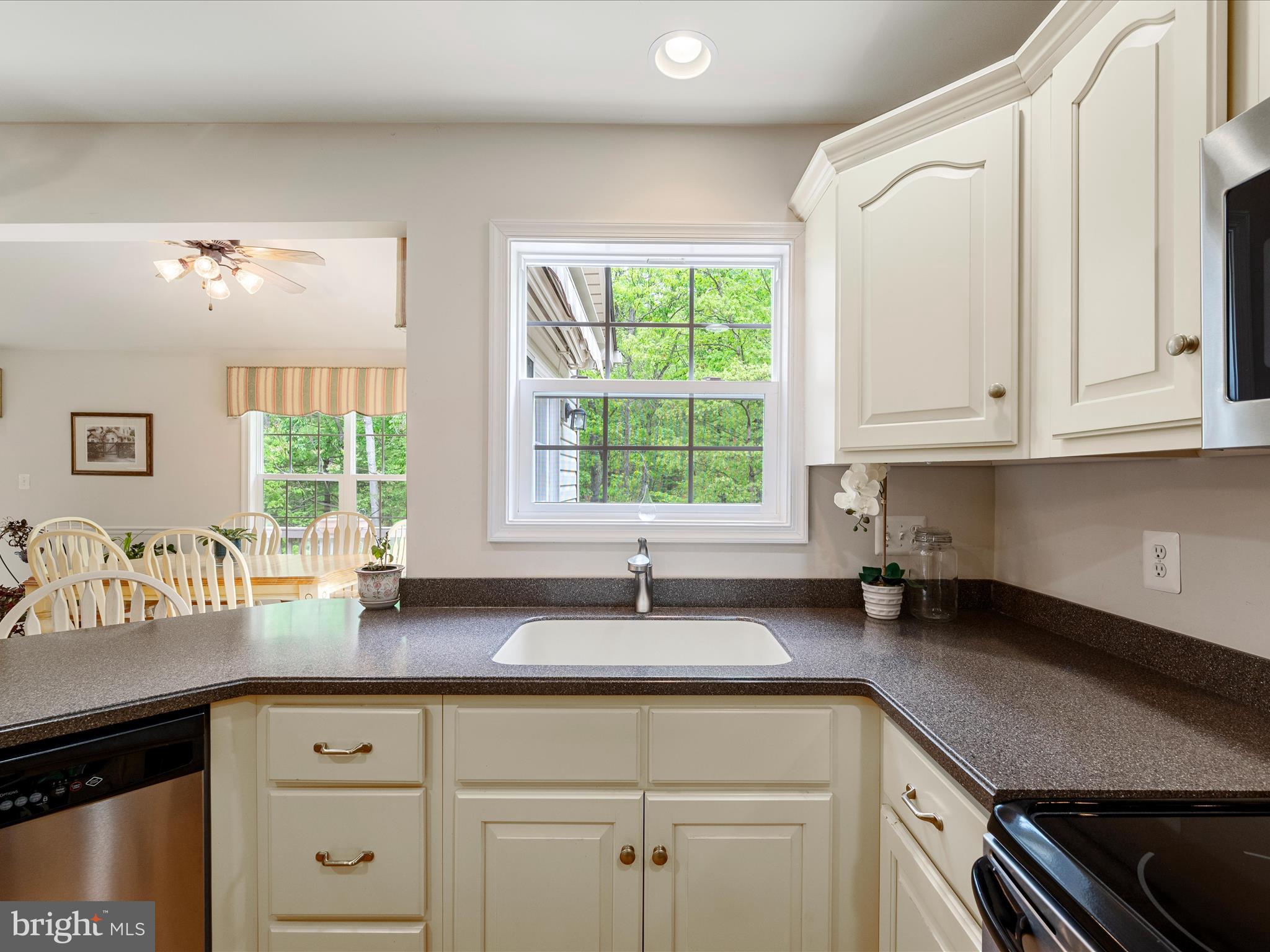 LAKE HOLIDAY ESTATES - Residential