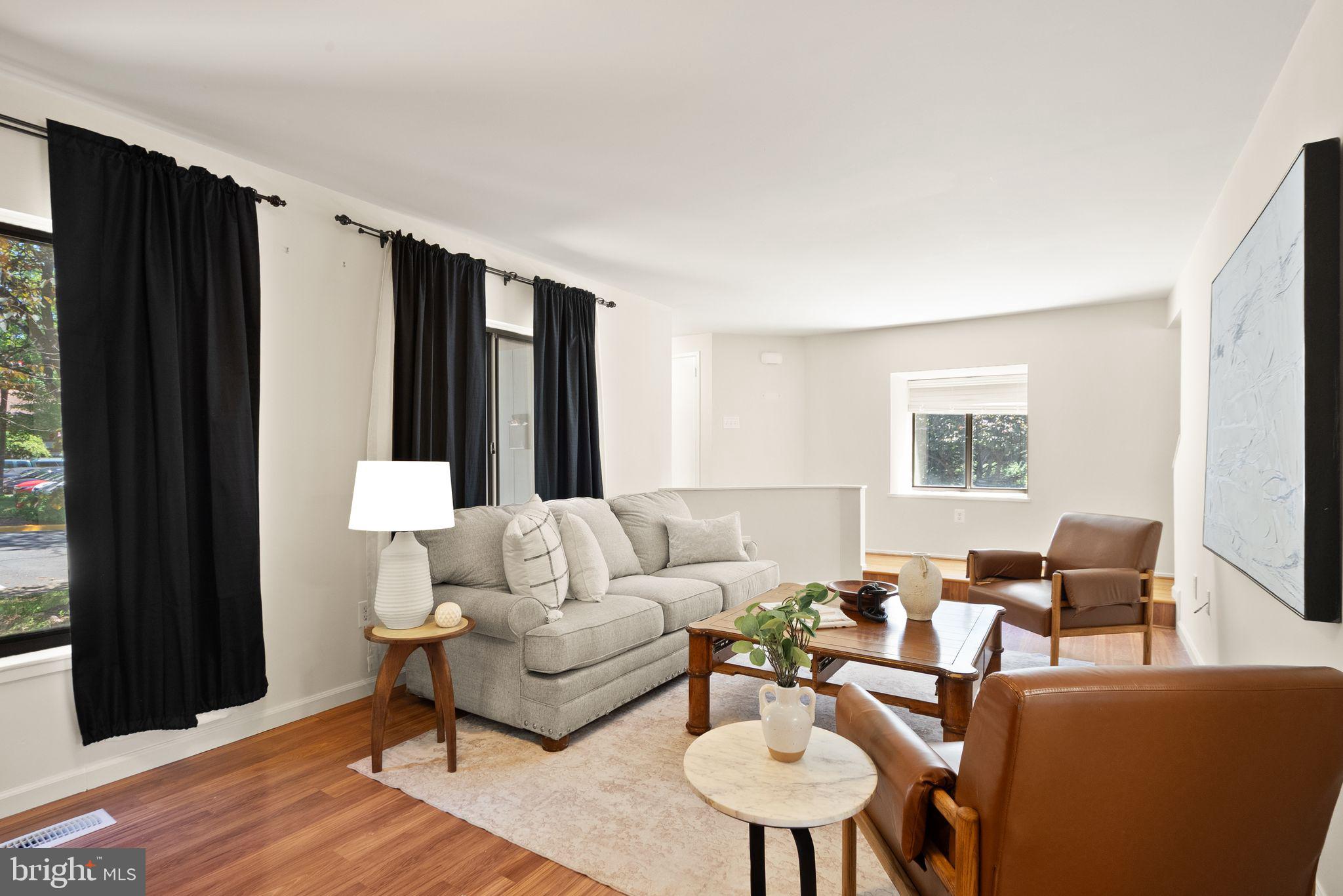 RESTON - Residential