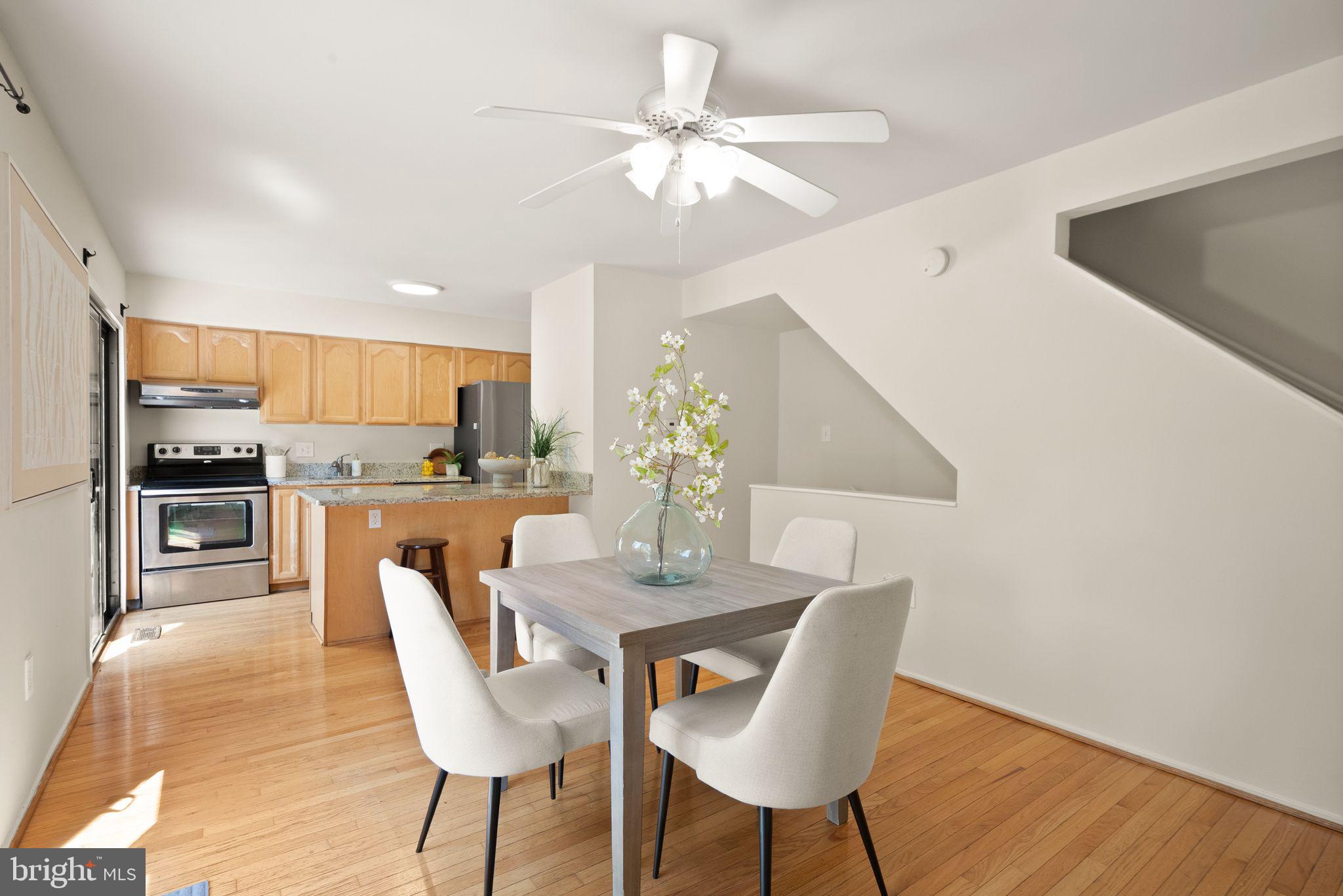 RESTON - Residential