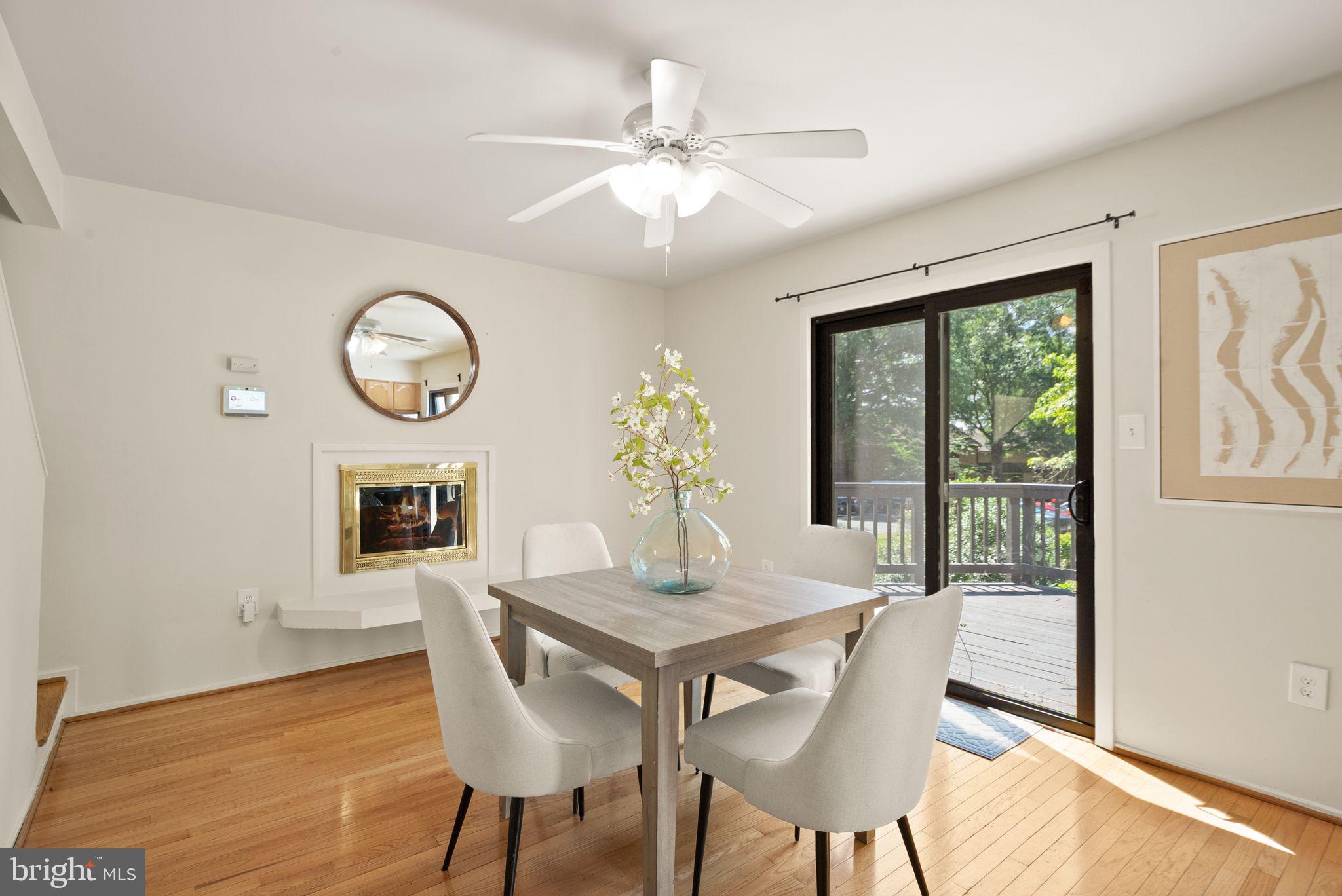 RESTON - Residential