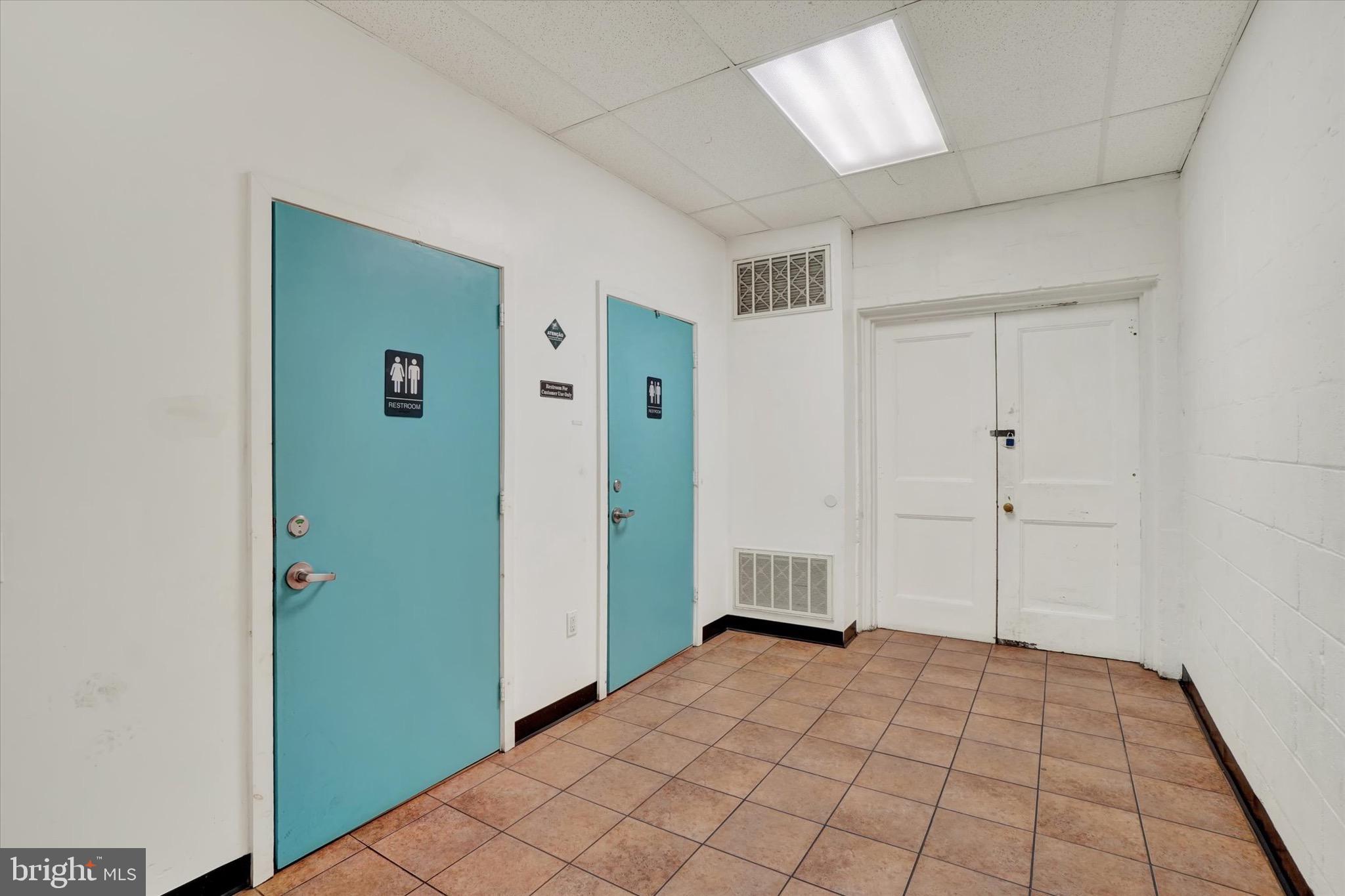 SPRING GARDEN TWP - Commercial Sale