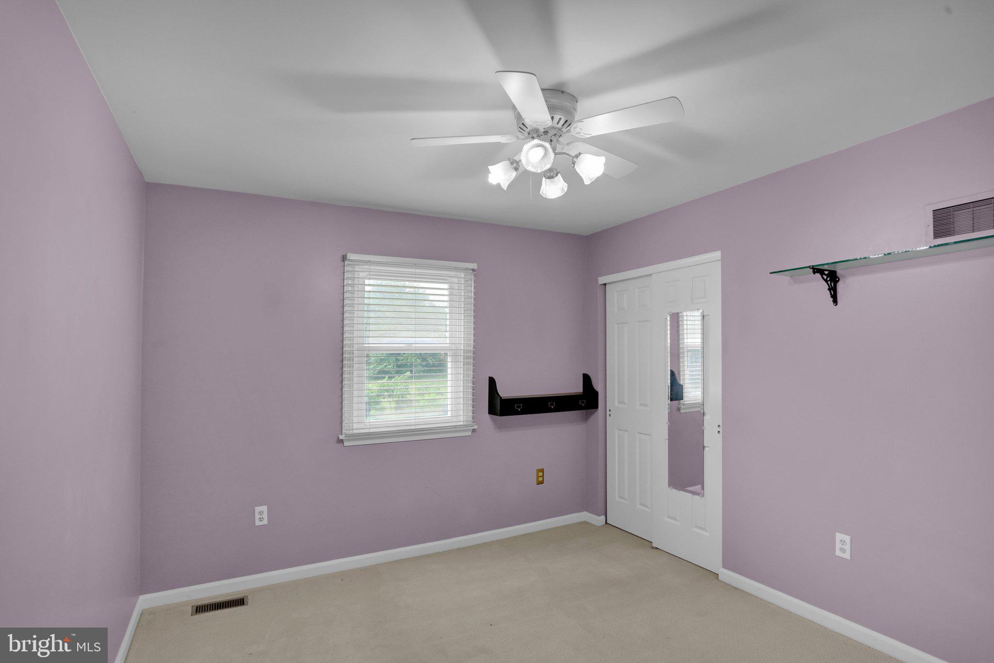 COLONY PARK - Residential