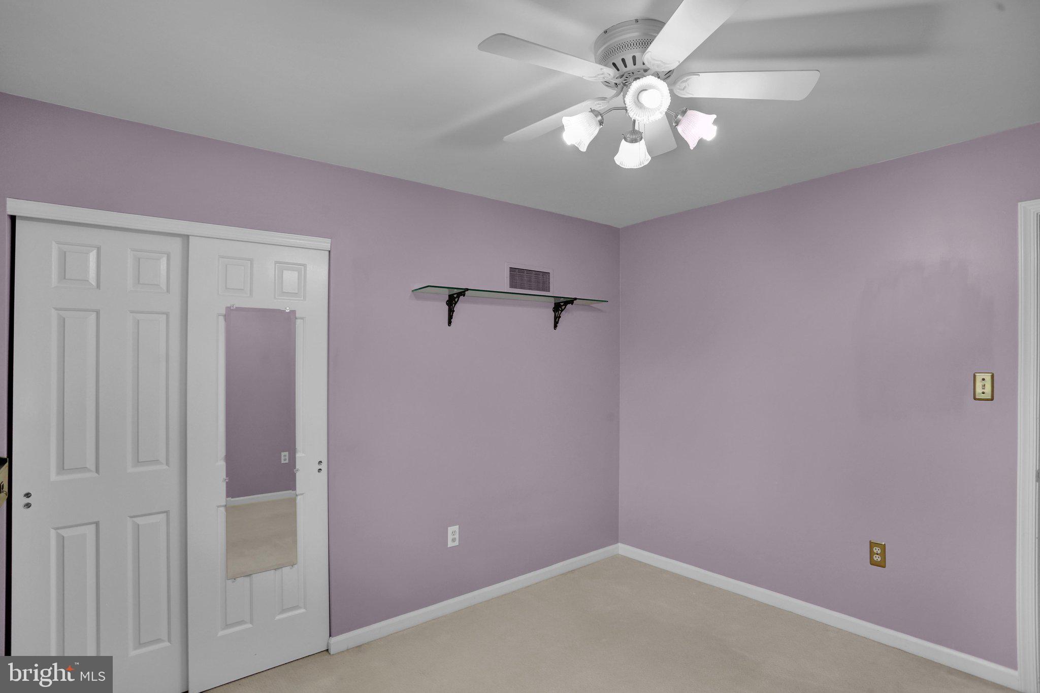 COLONY PARK - Residential
