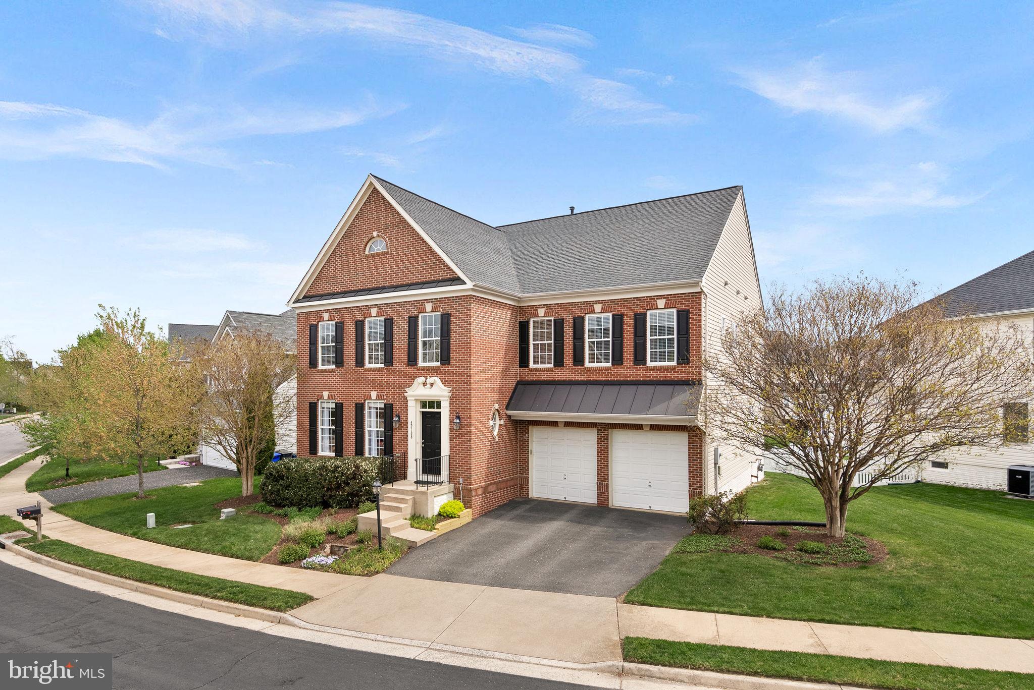 LITTLE RIVER COMMONS - Residential