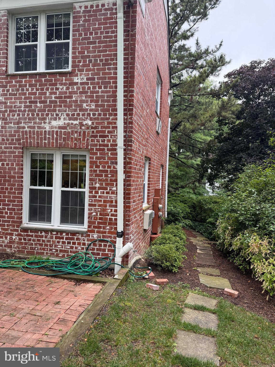 PARKFAIRFAX - Residential Lease