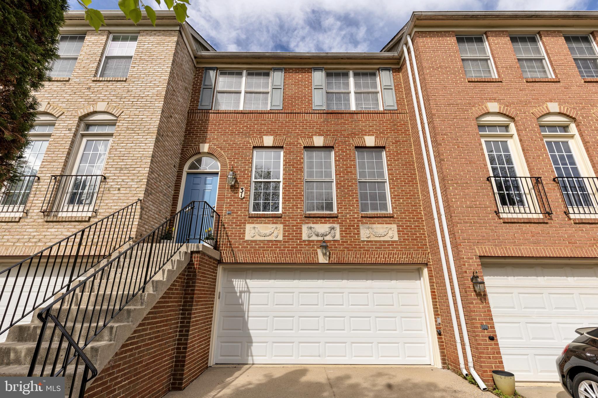 WILLOWS OF POTOMAC - Residential