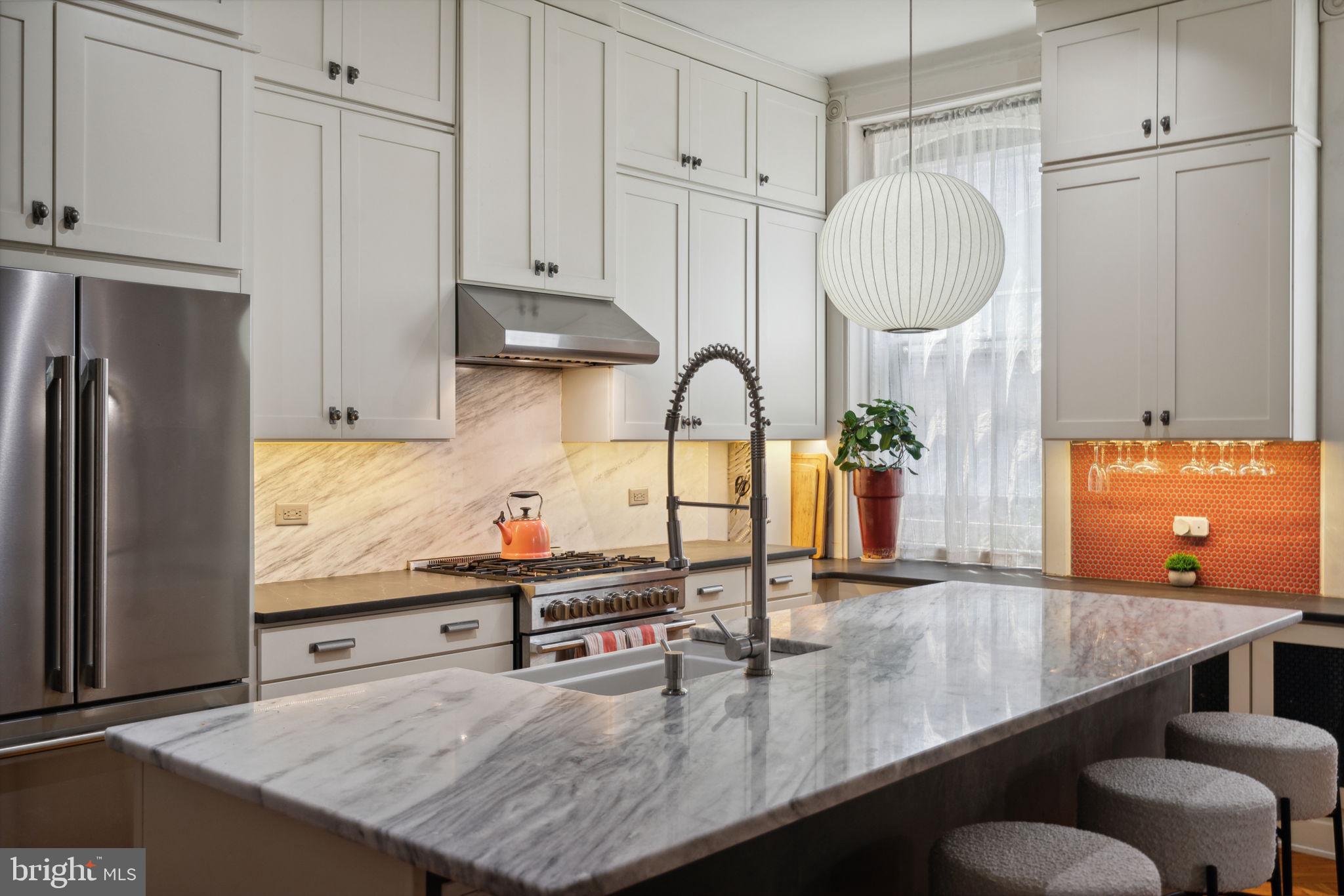 FAIRMOUNT - Residential