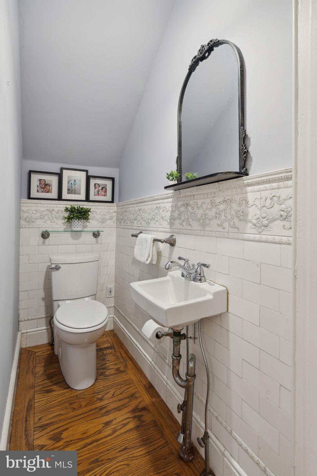 FAIRMOUNT - Residential