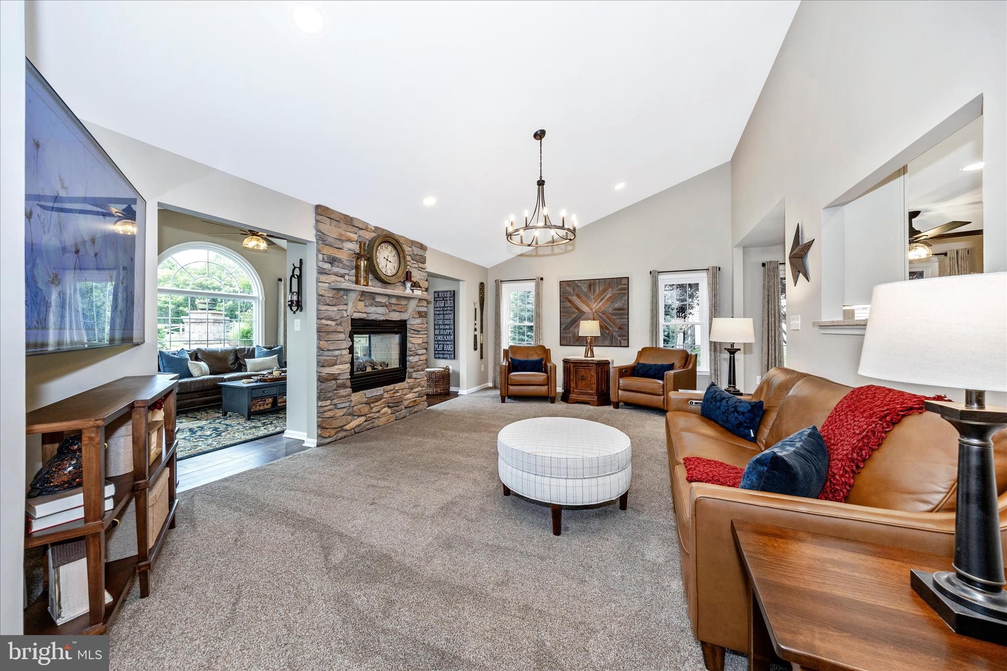SUMMIT RIDGE - Residential