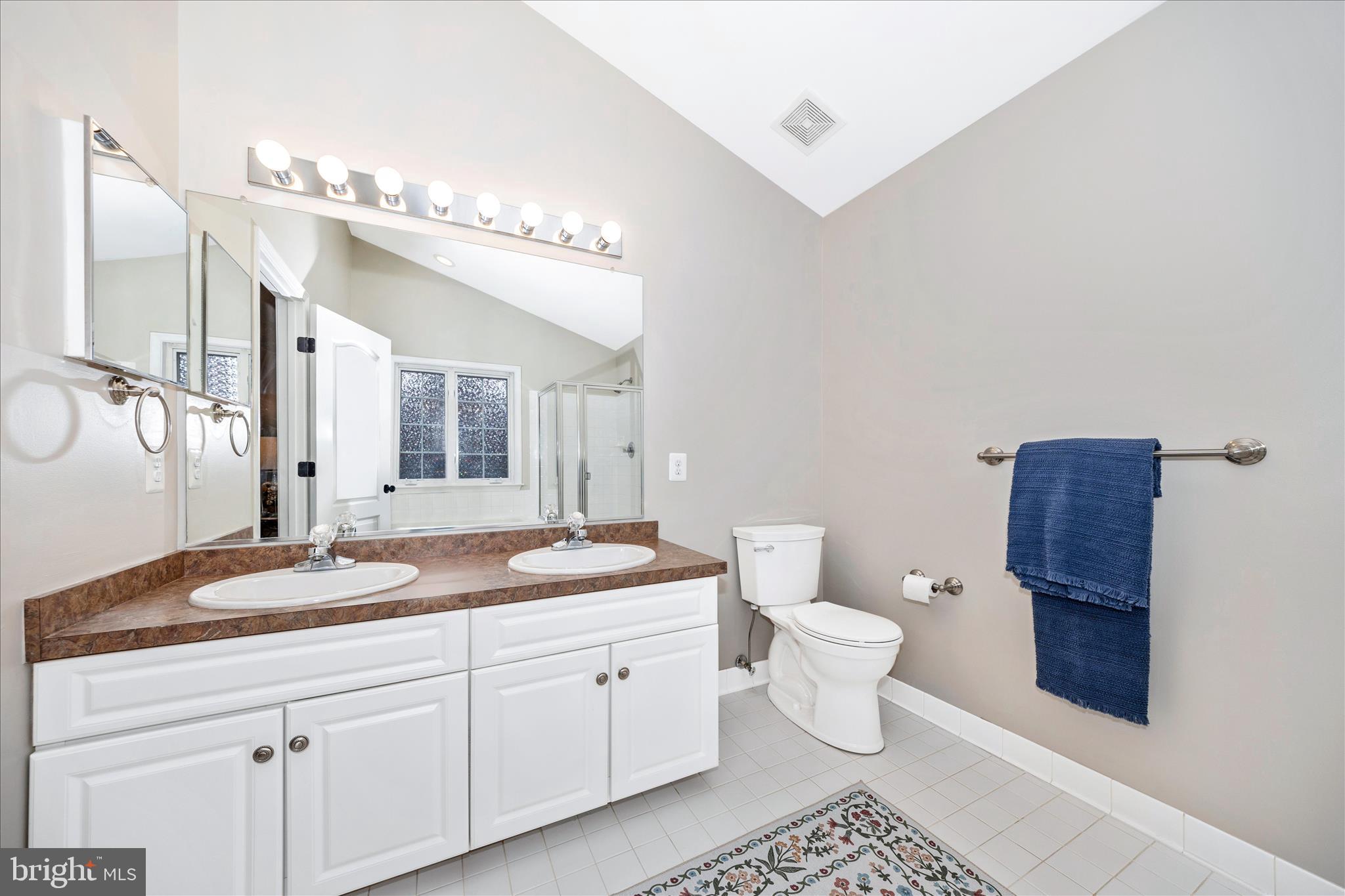 SUMMIT RIDGE - Residential