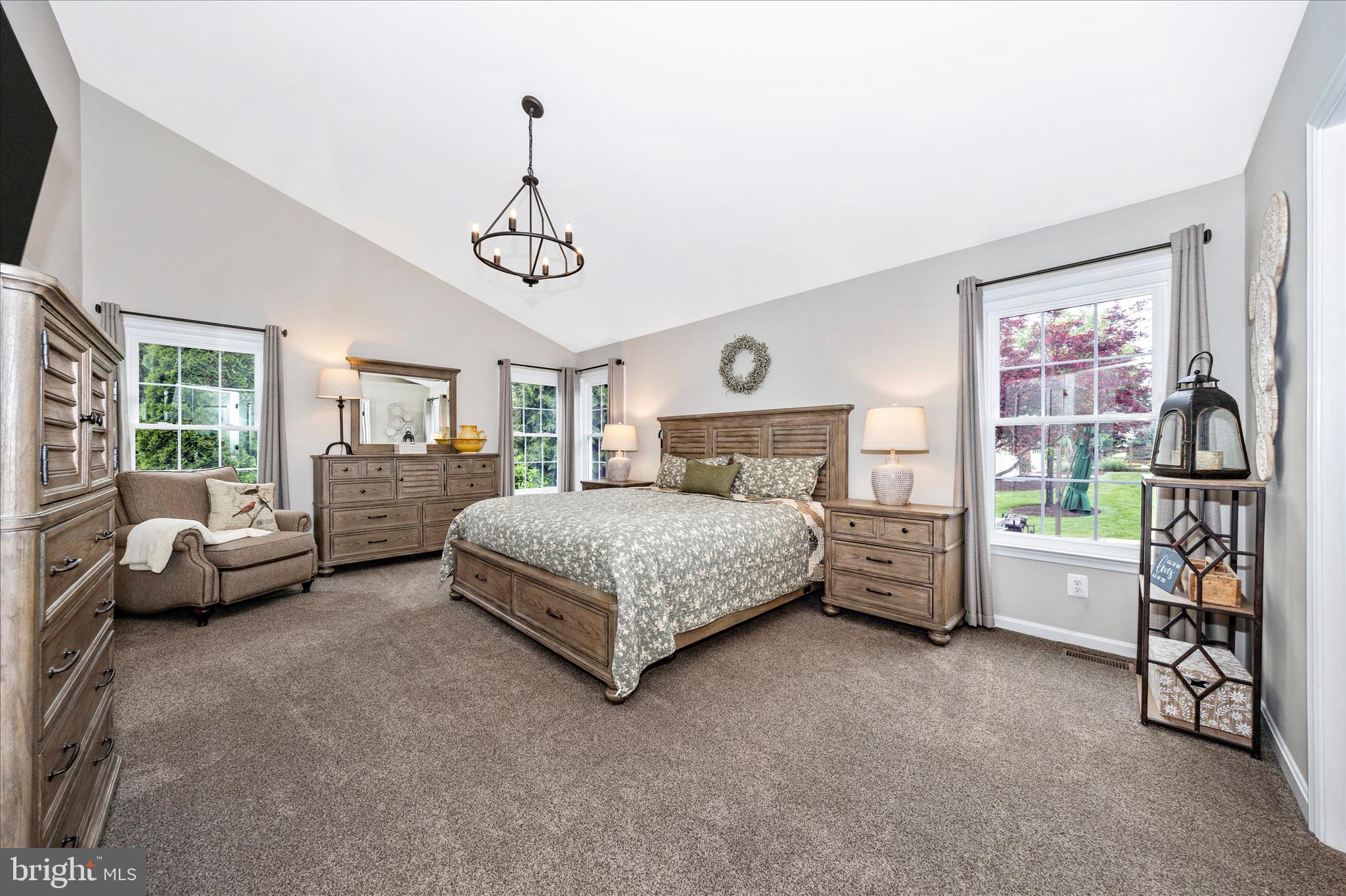 SUMMIT RIDGE - Residential