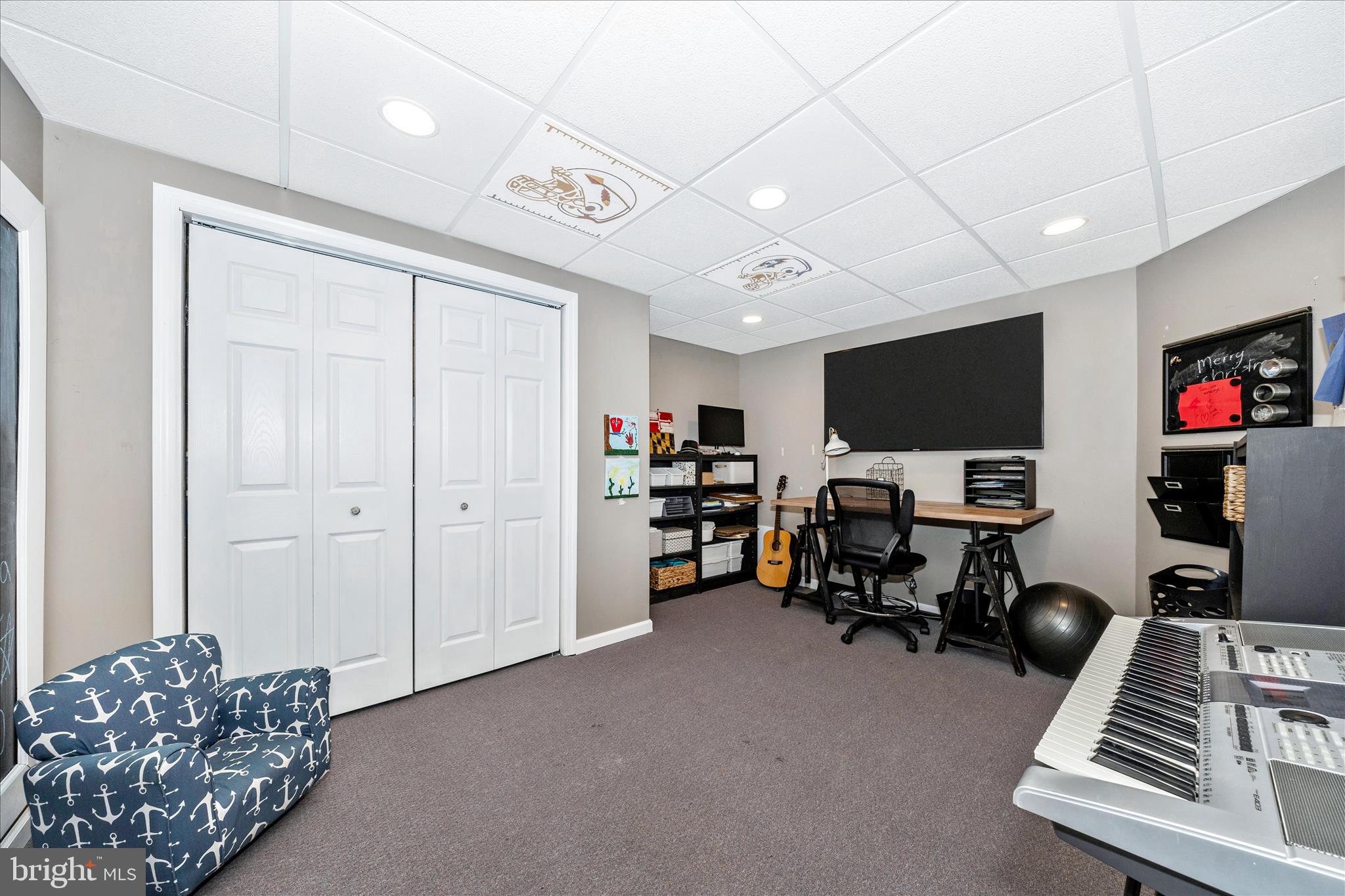 SUMMIT RIDGE - Residential