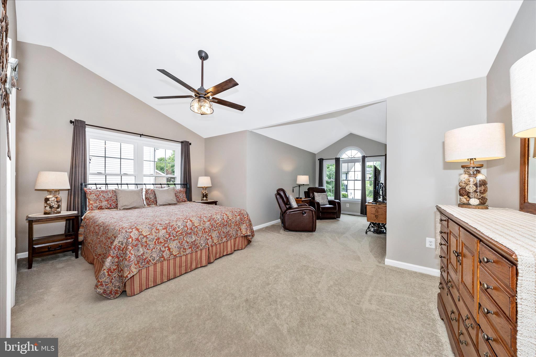 SUMMIT RIDGE - Residential