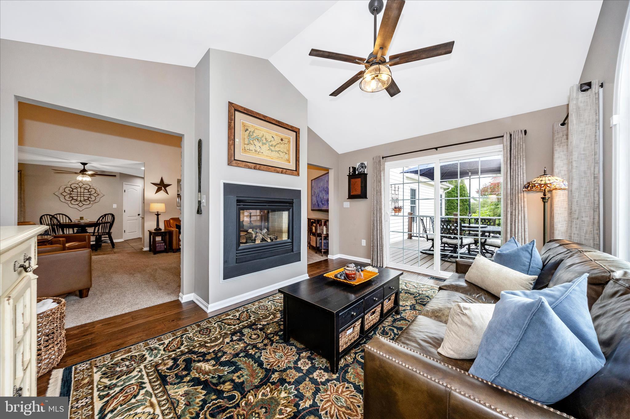 SUMMIT RIDGE - Residential