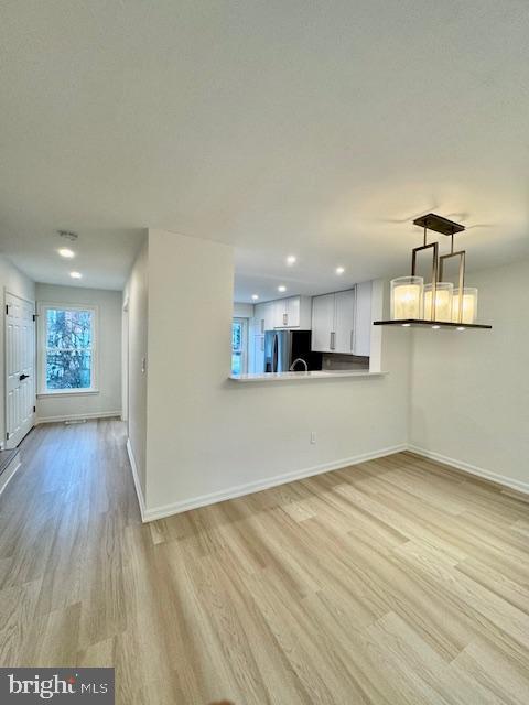 THE HOLLOWS - Residential Lease