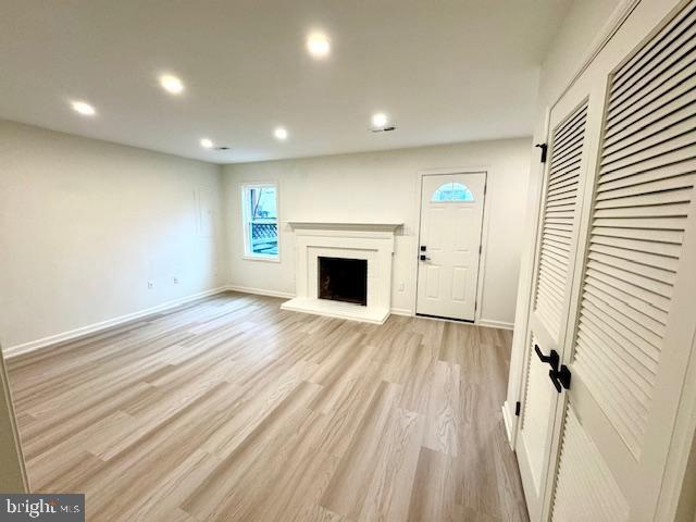 THE HOLLOWS - Residential Lease